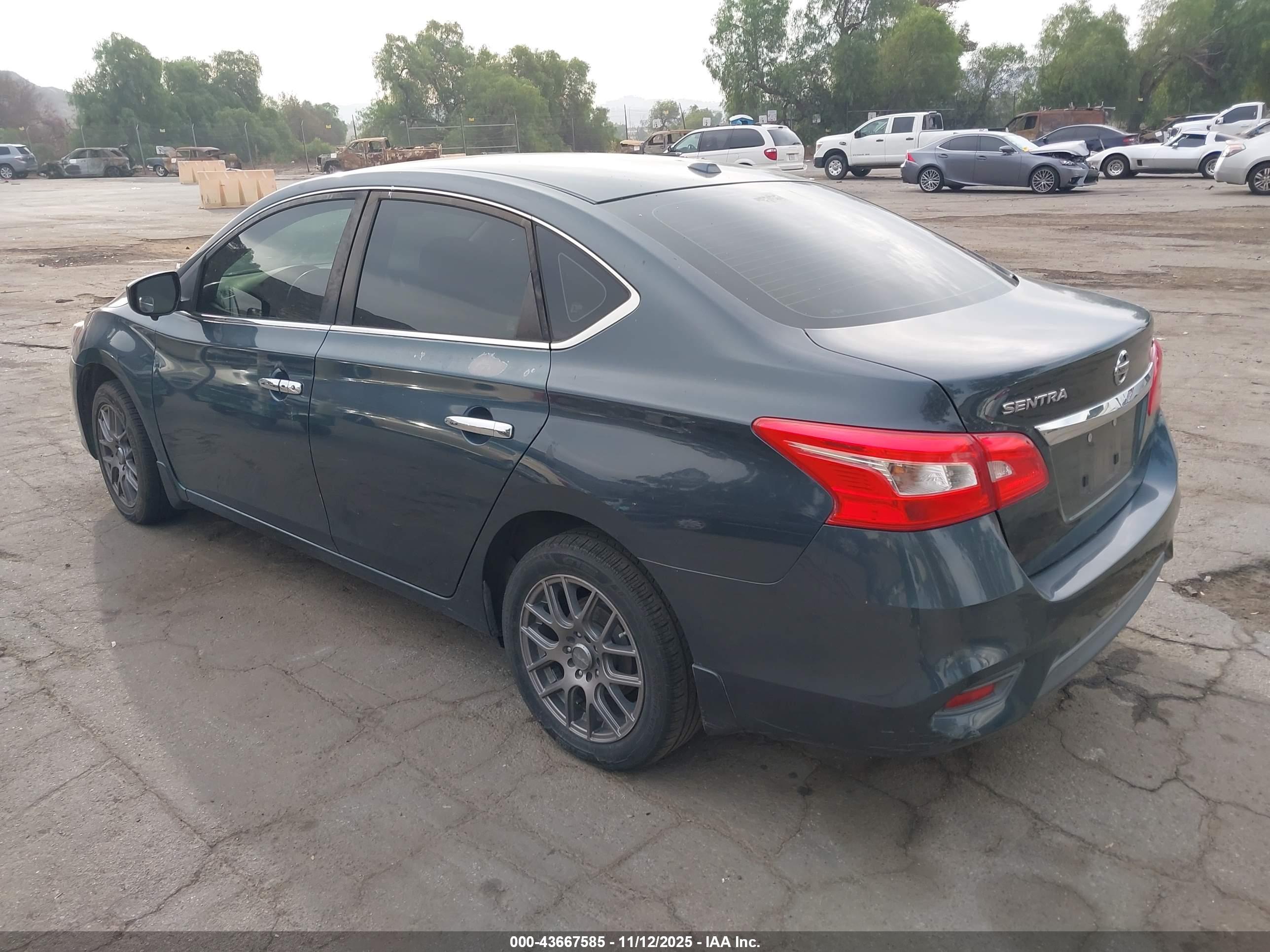 NISSAN SENTRA image 3