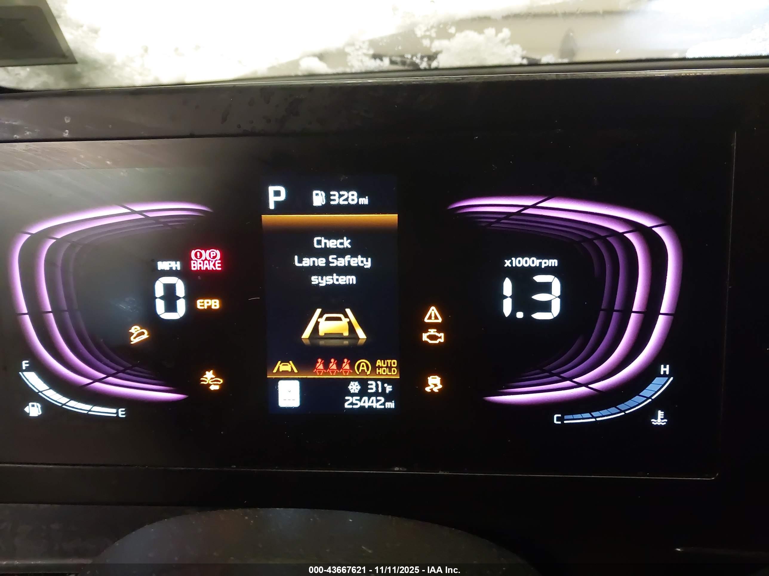 KIA SPORTAGE image 7