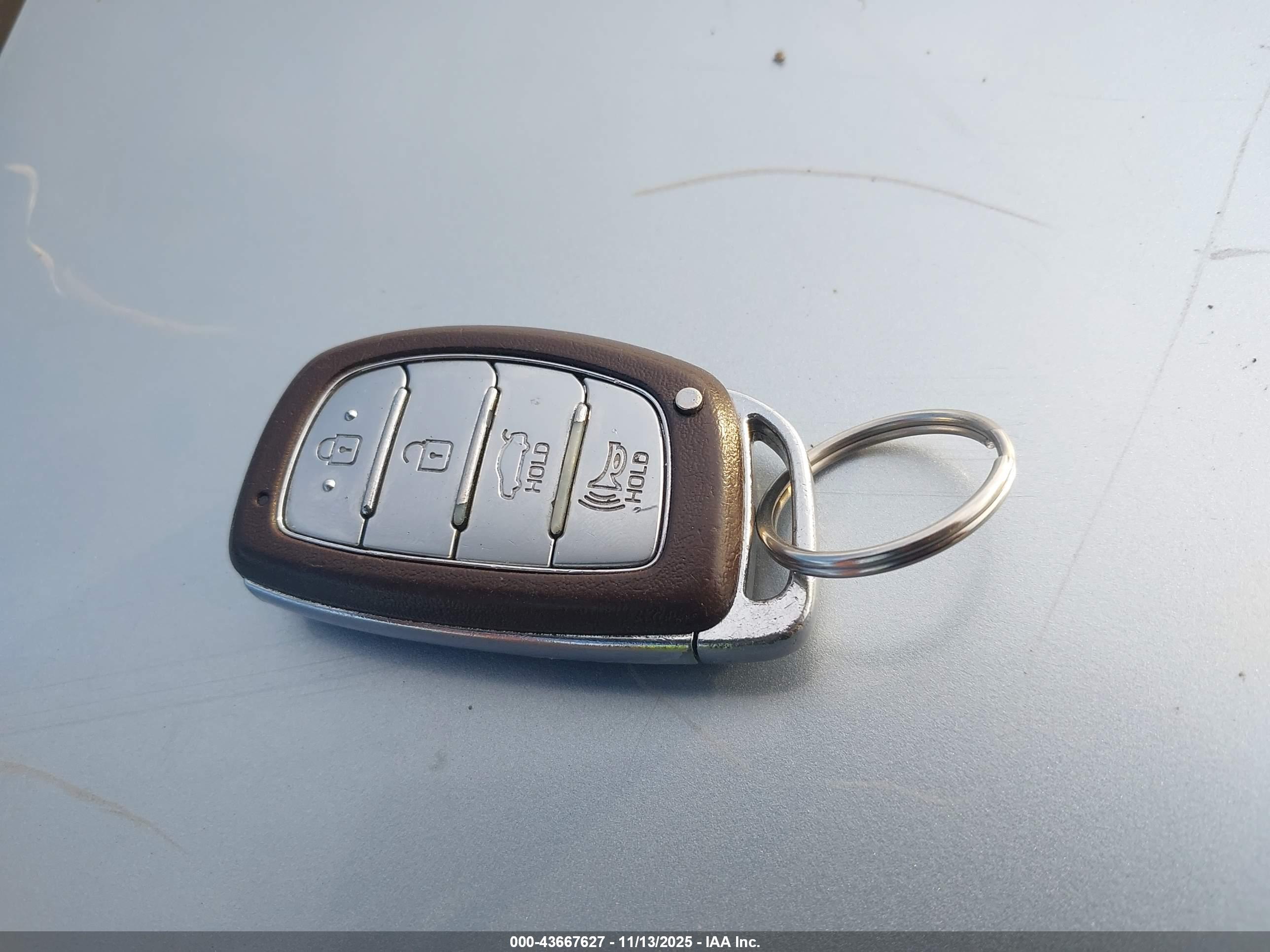 HYUNDAI SONATA image 11
