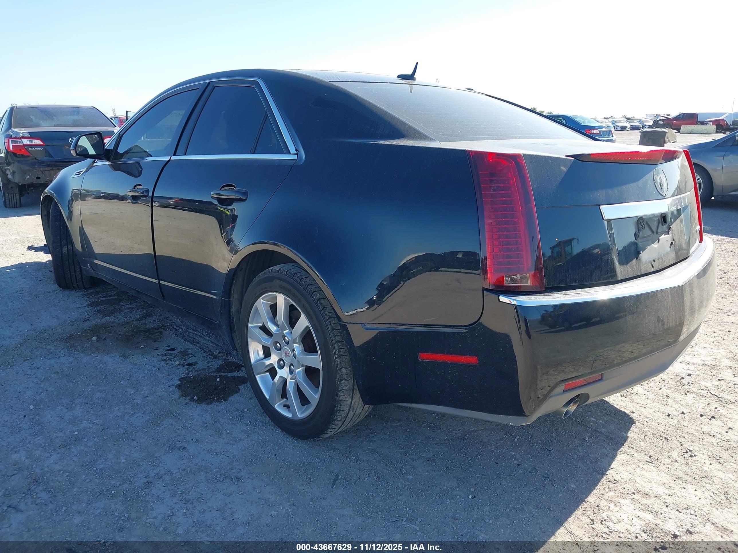 CADILLAC CTS image 3