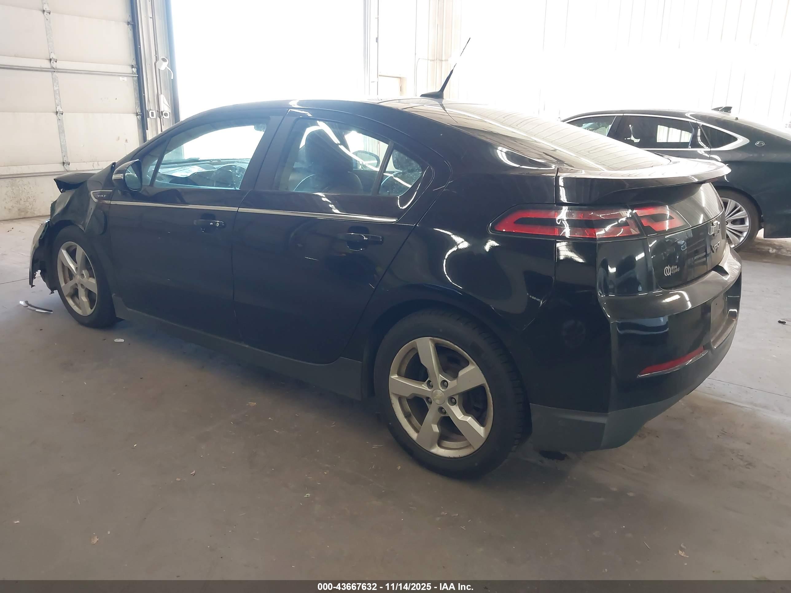 CHEVROLET VOLT image 3