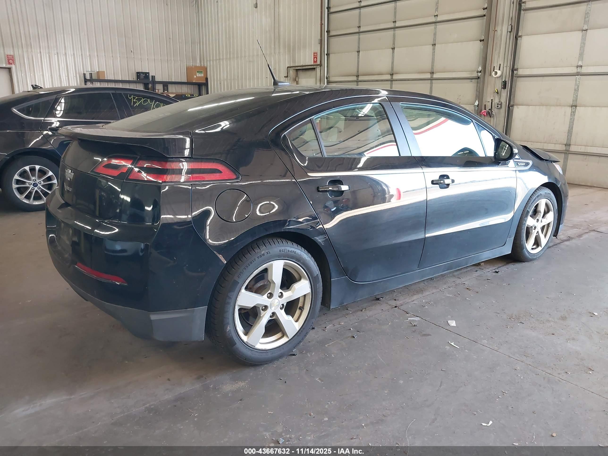CHEVROLET VOLT image 4