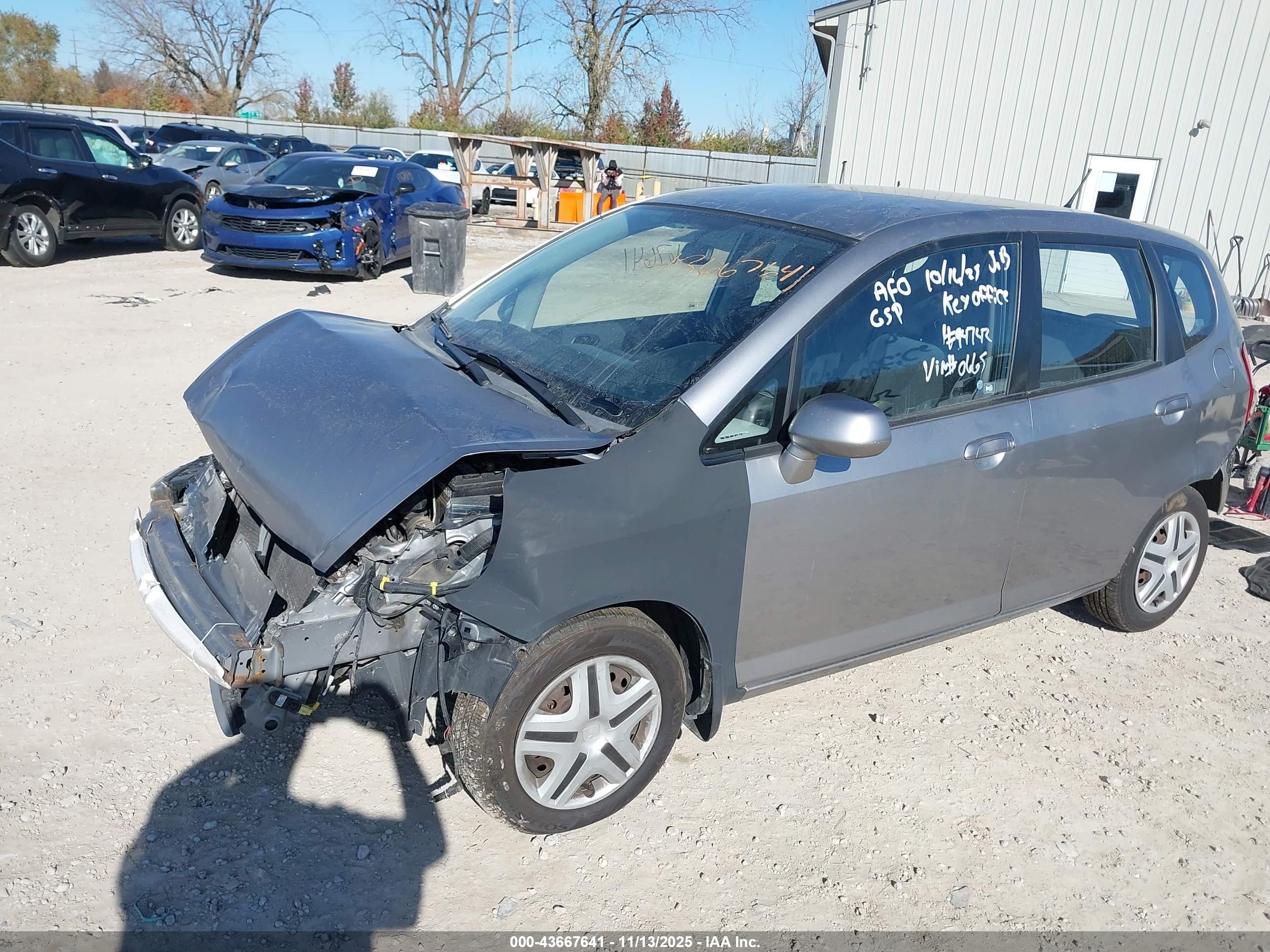 HONDA FIT image 2