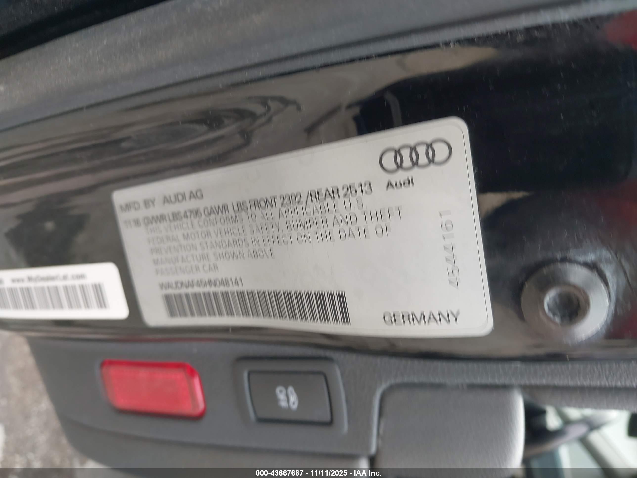 AUDI A4 image 9