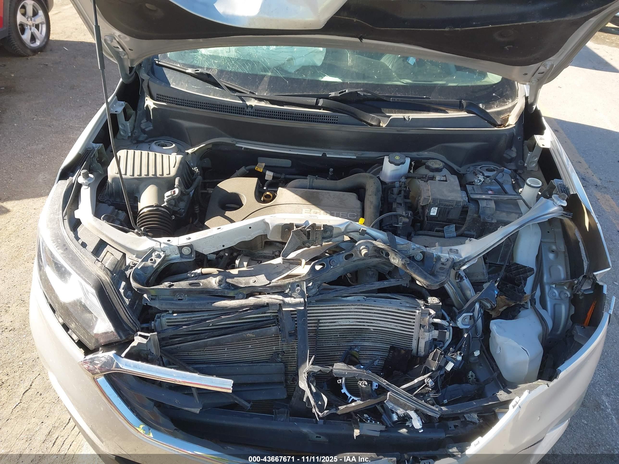 CHEVROLET EQUINOX image 10