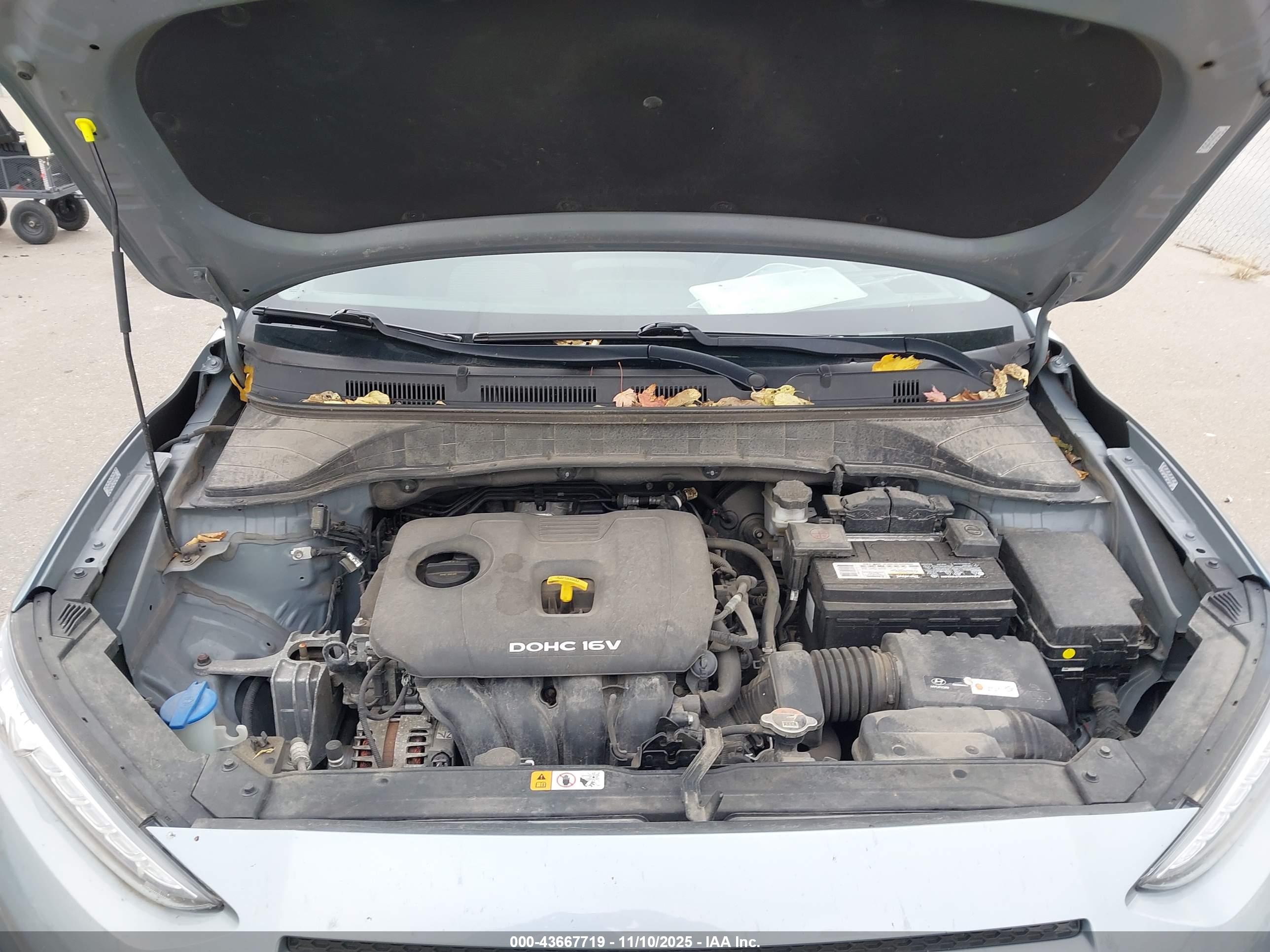 HYUNDAI KONA image 10