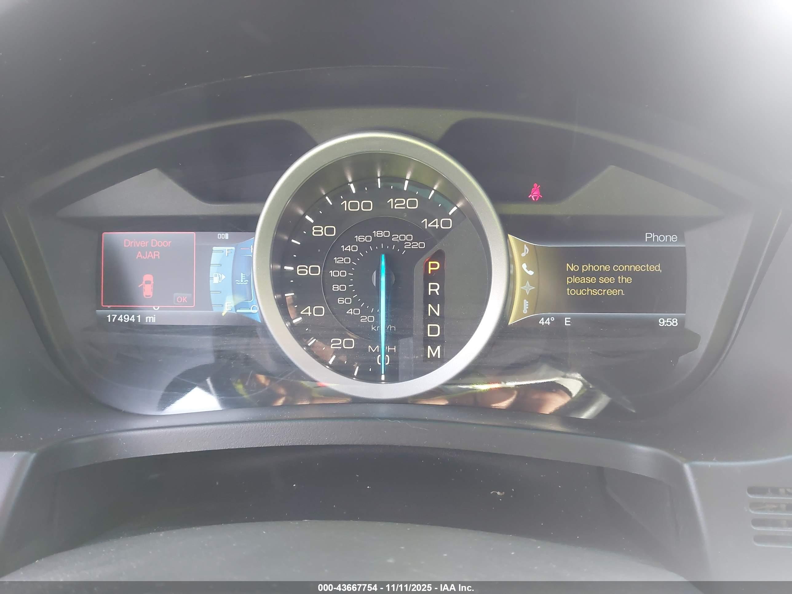 FORD EXPLORER image 7