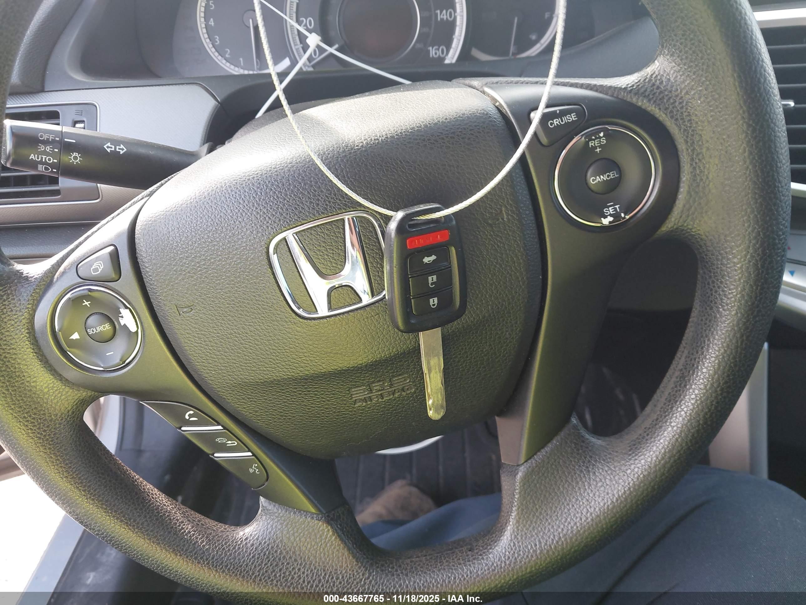 HONDA ACCORD image 11