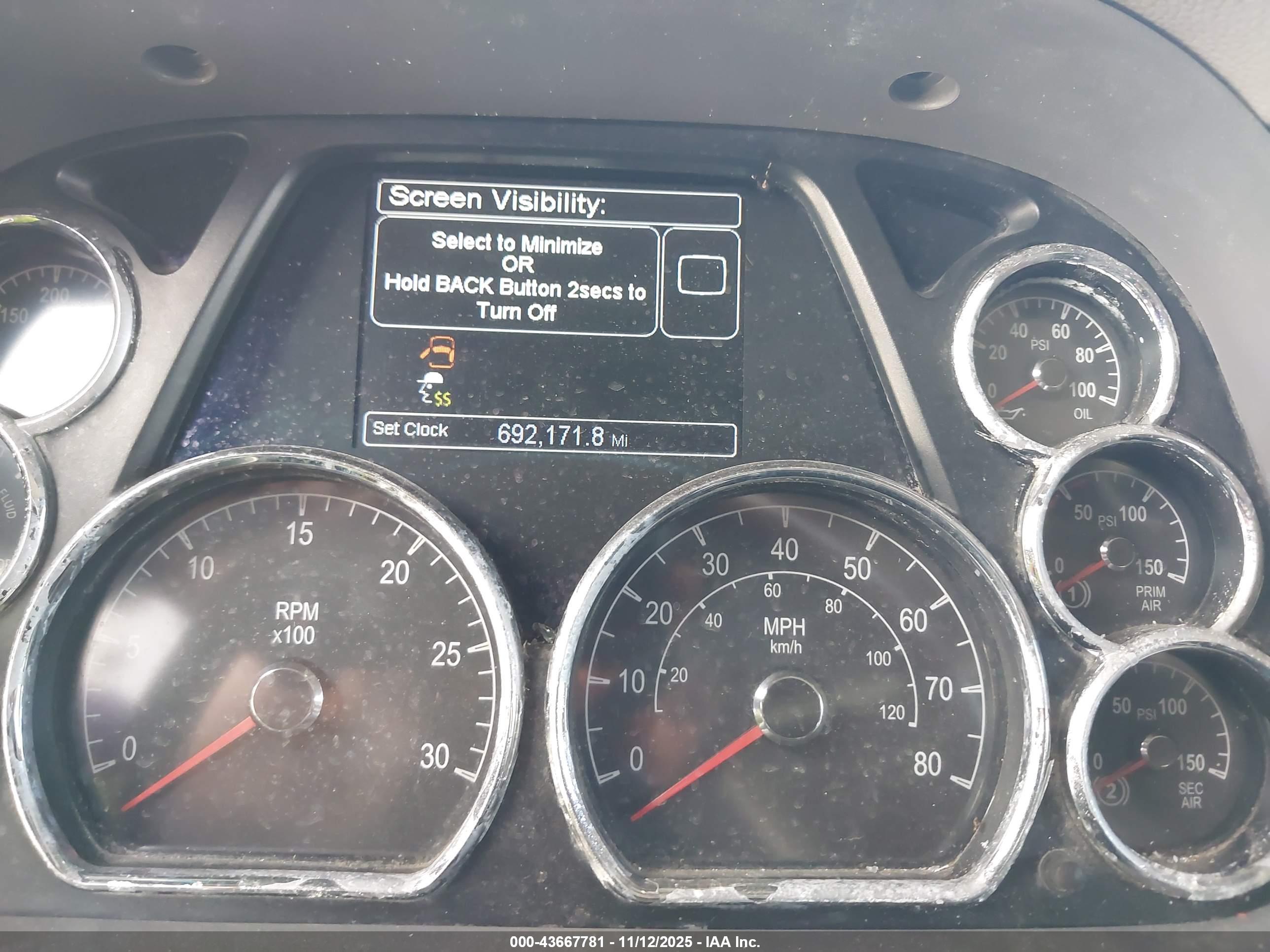 PETERBILT 579 image 6