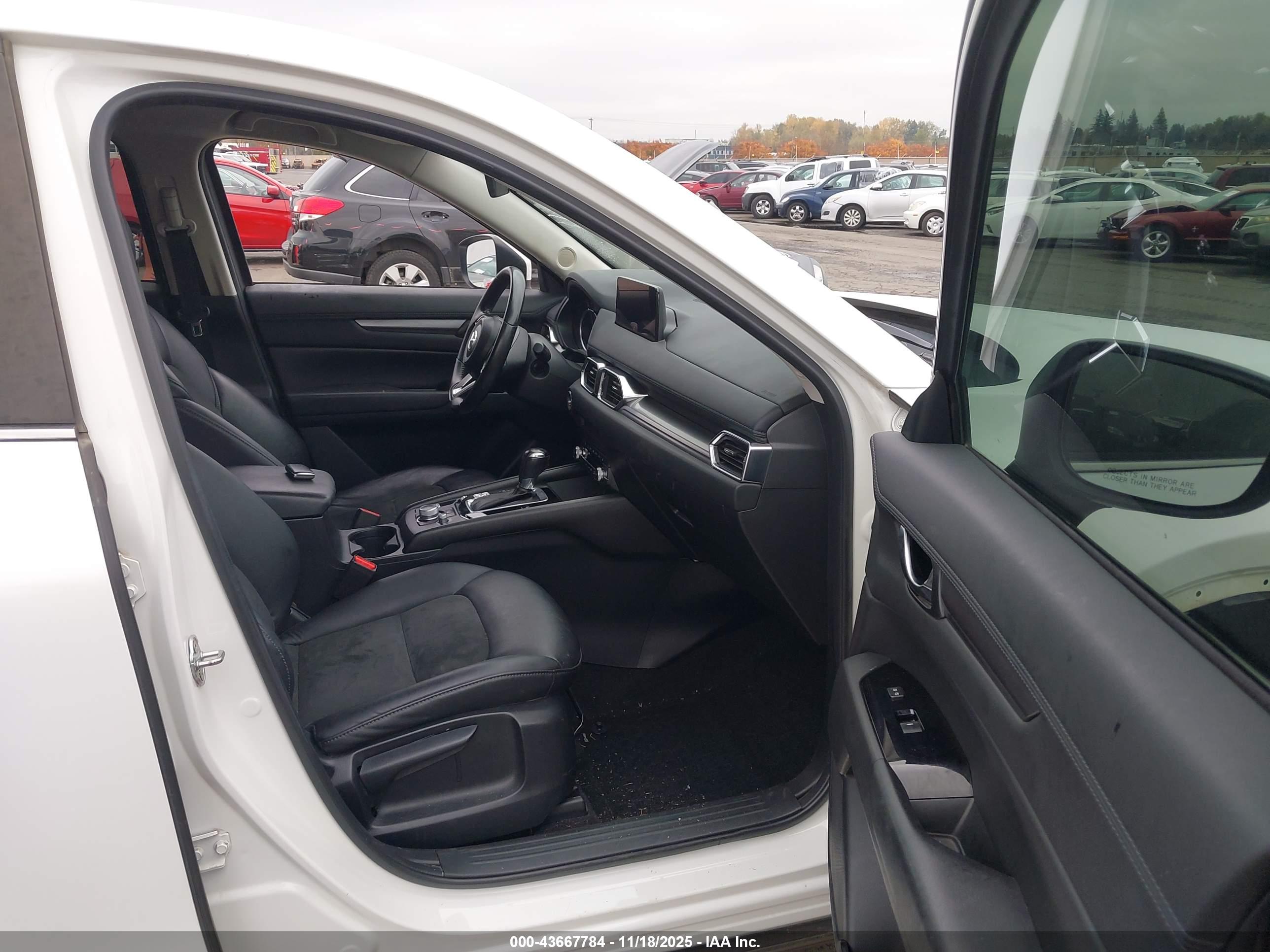 MAZDA CX-5 image 5