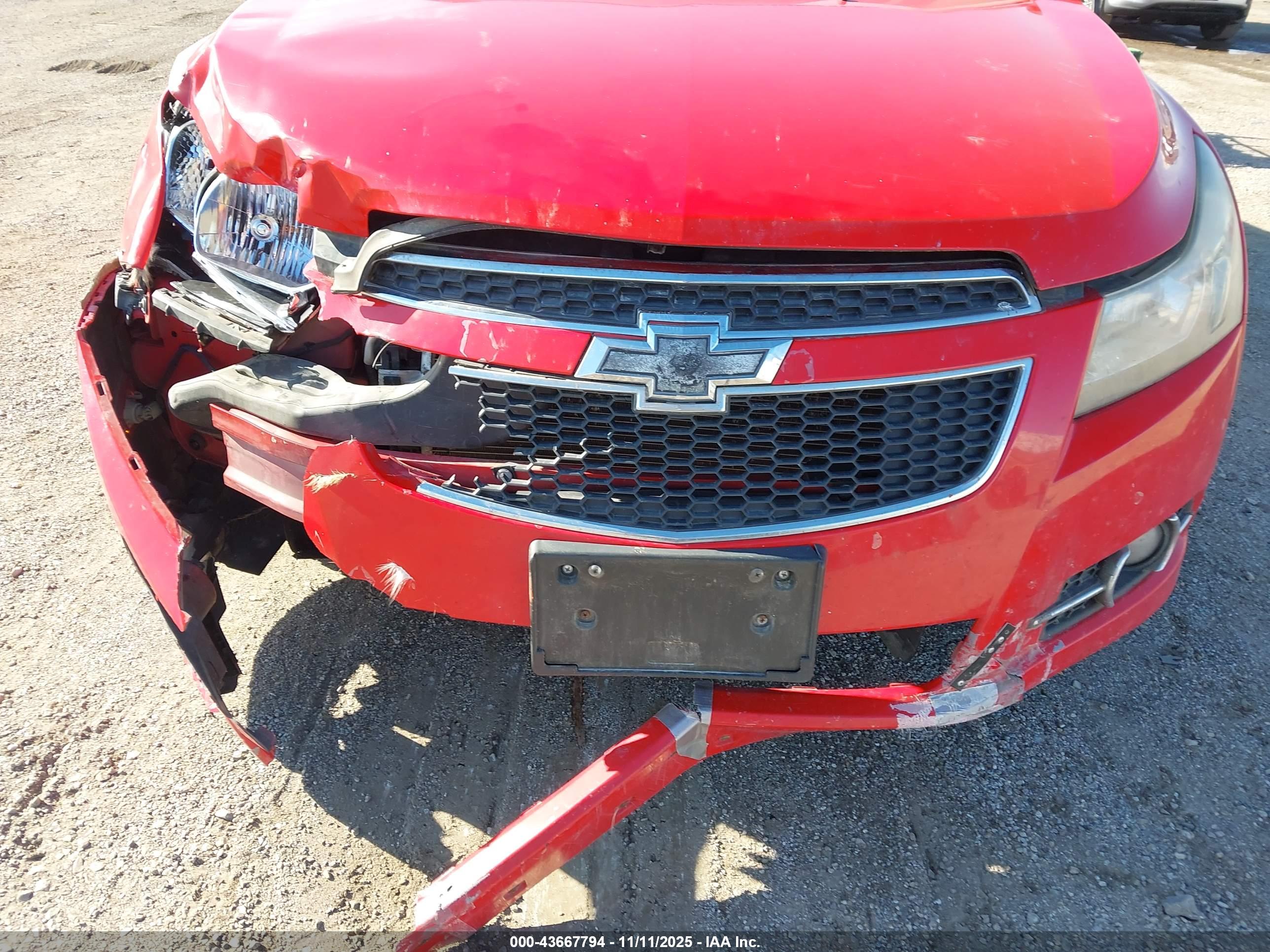 CHEVROLET CRUZE image 6