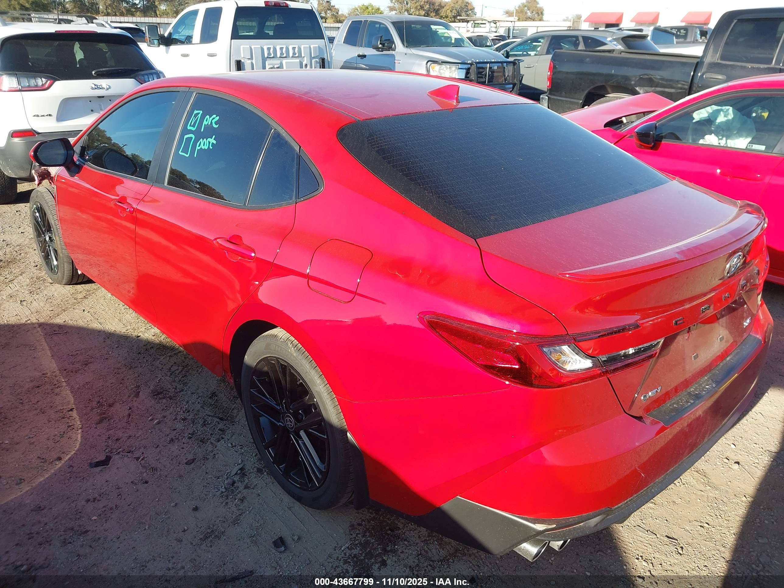 TOYOTA CAMRY image 3