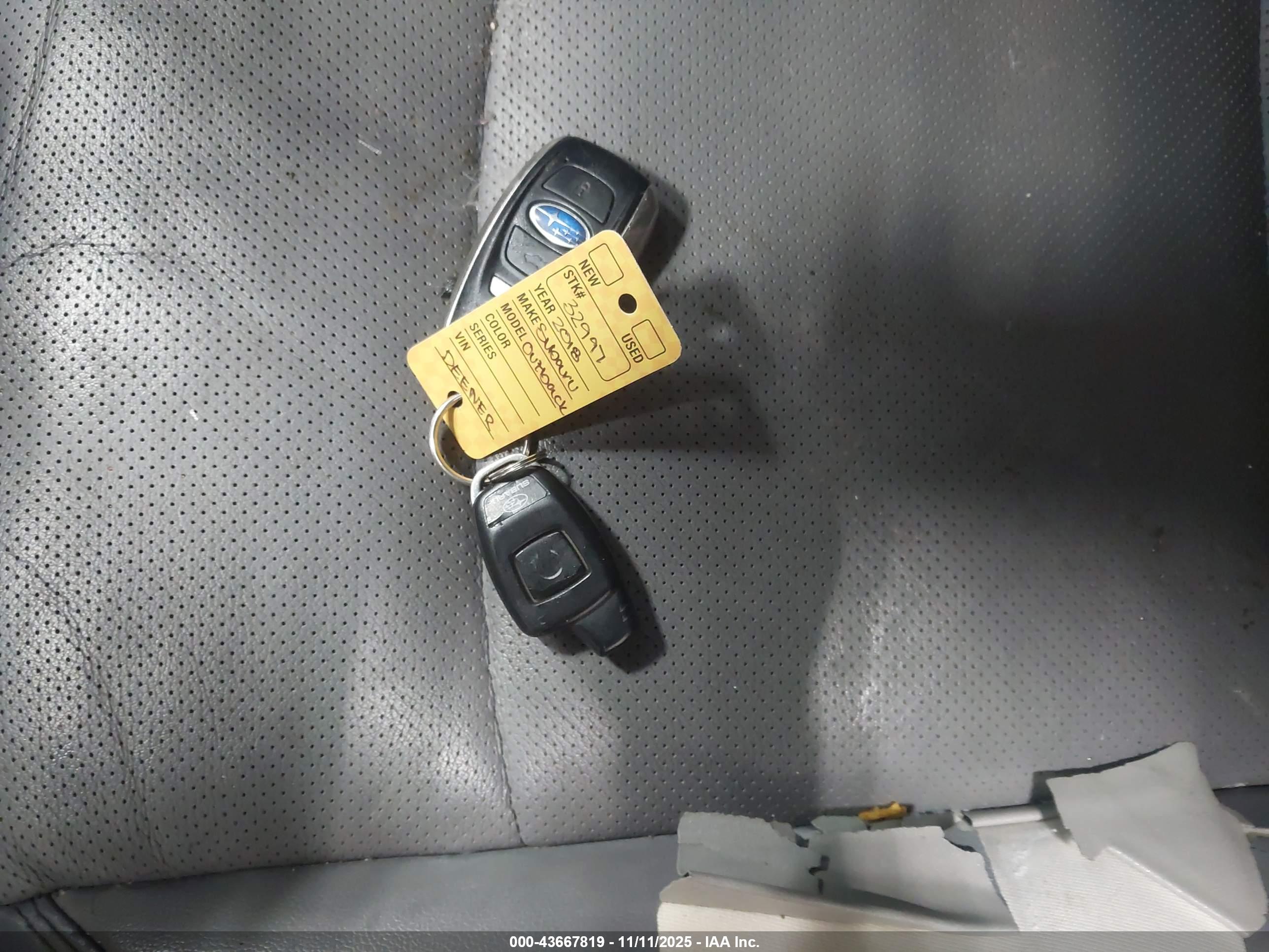 SUBARU OUTBACK image 11