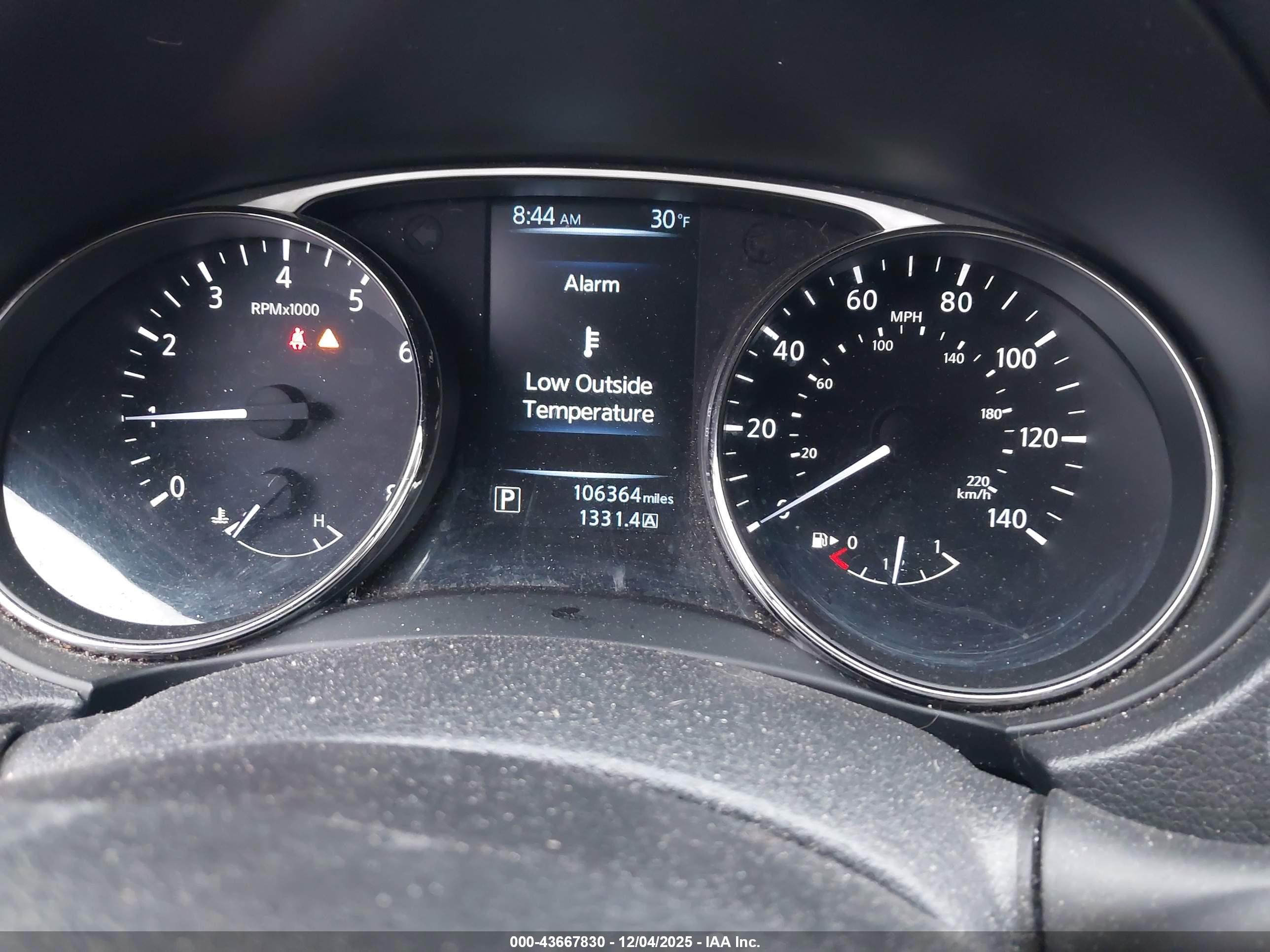 NISSAN ROGUE image 7
