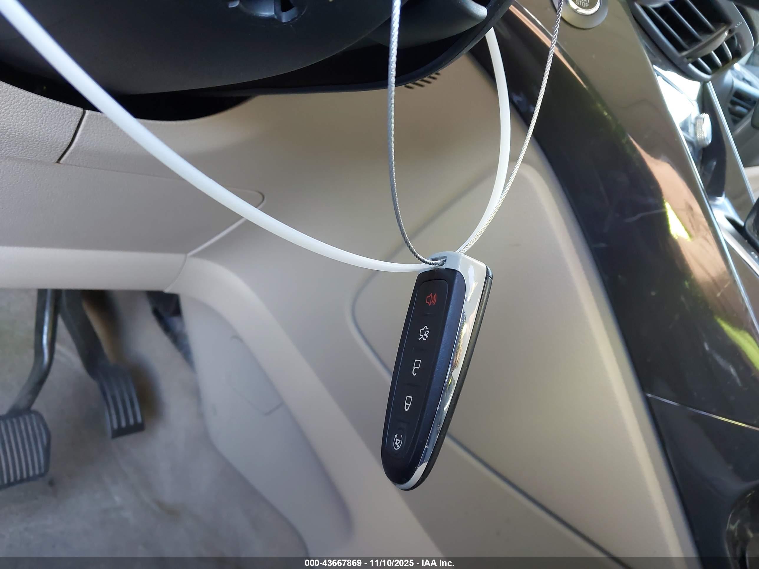 FORD ESCAPE image 11