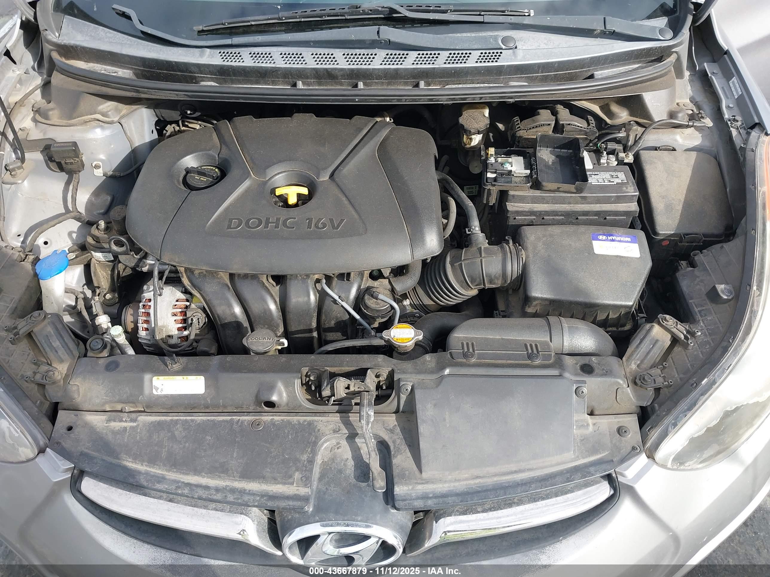 HYUNDAI ELANTRA image 10