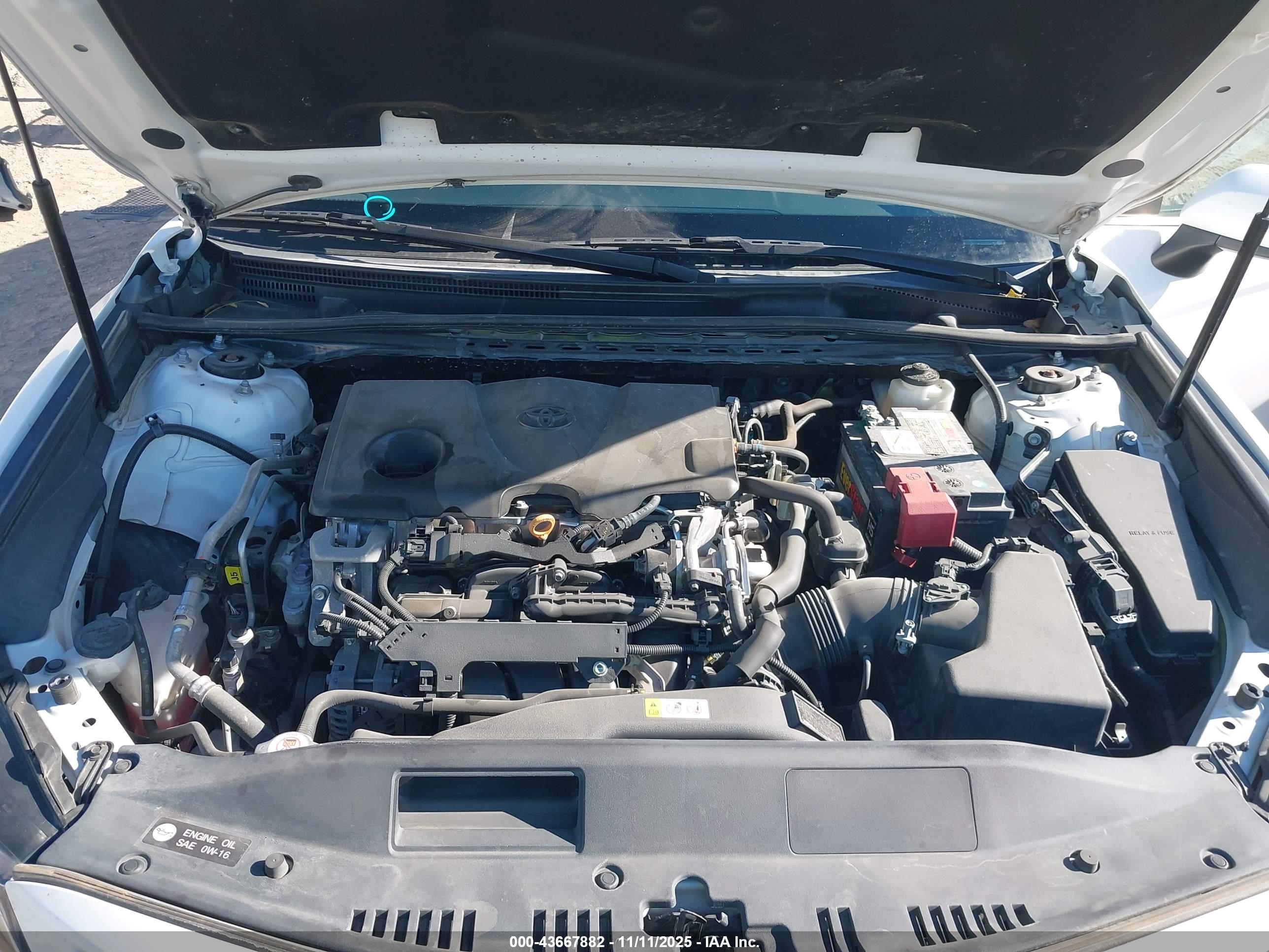 TOYOTA CAMRY image 10