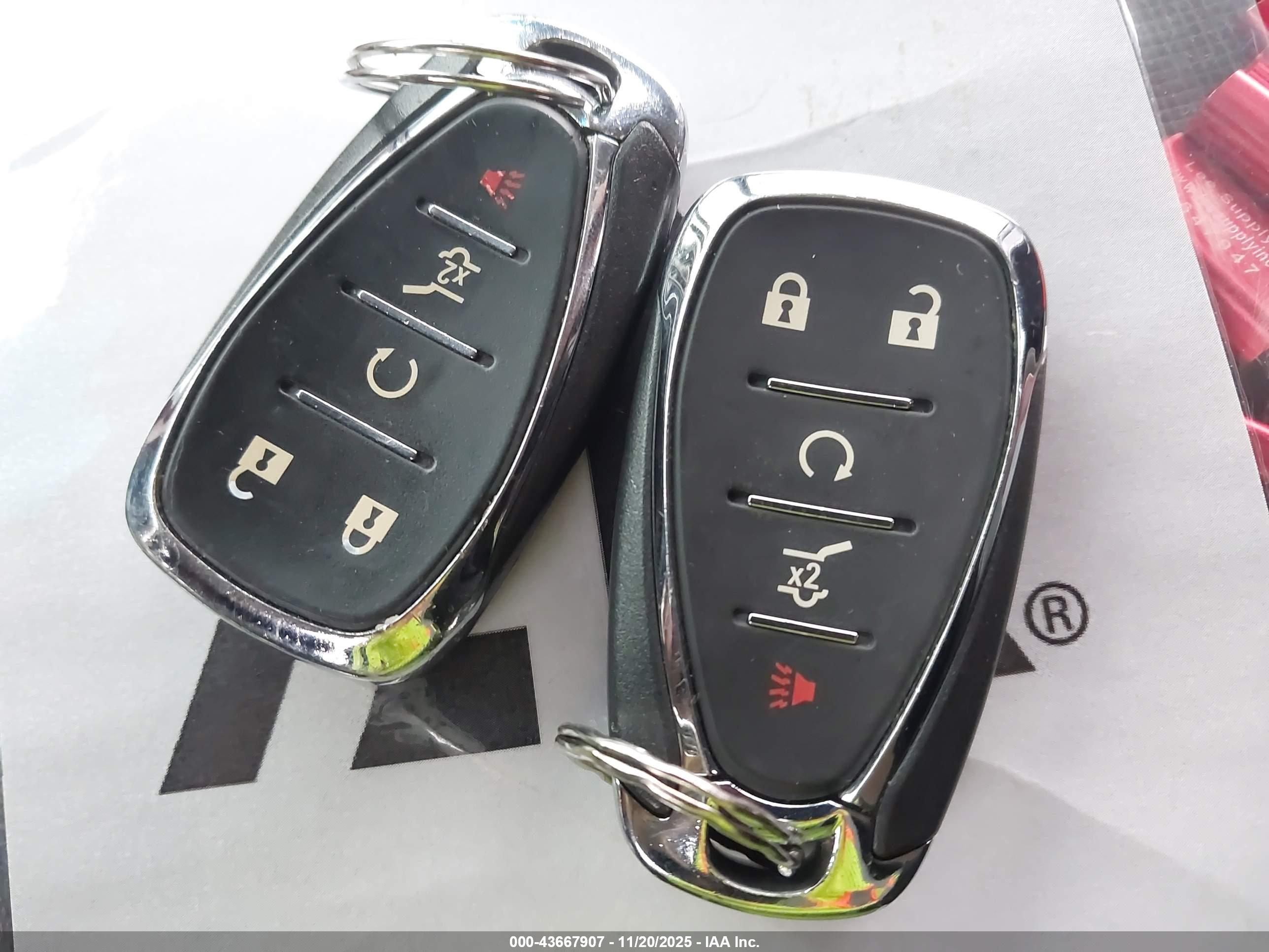 CHEVROLET EQUINOX image 11