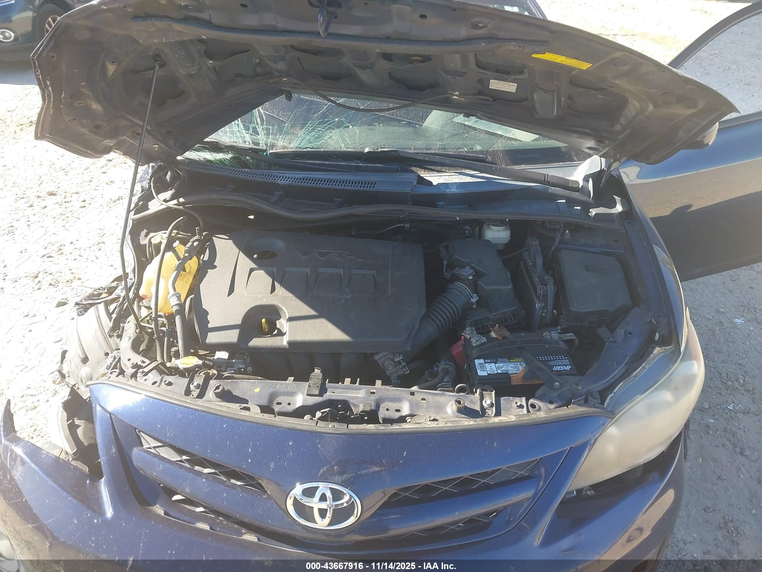 TOYOTA COROLLA image 10