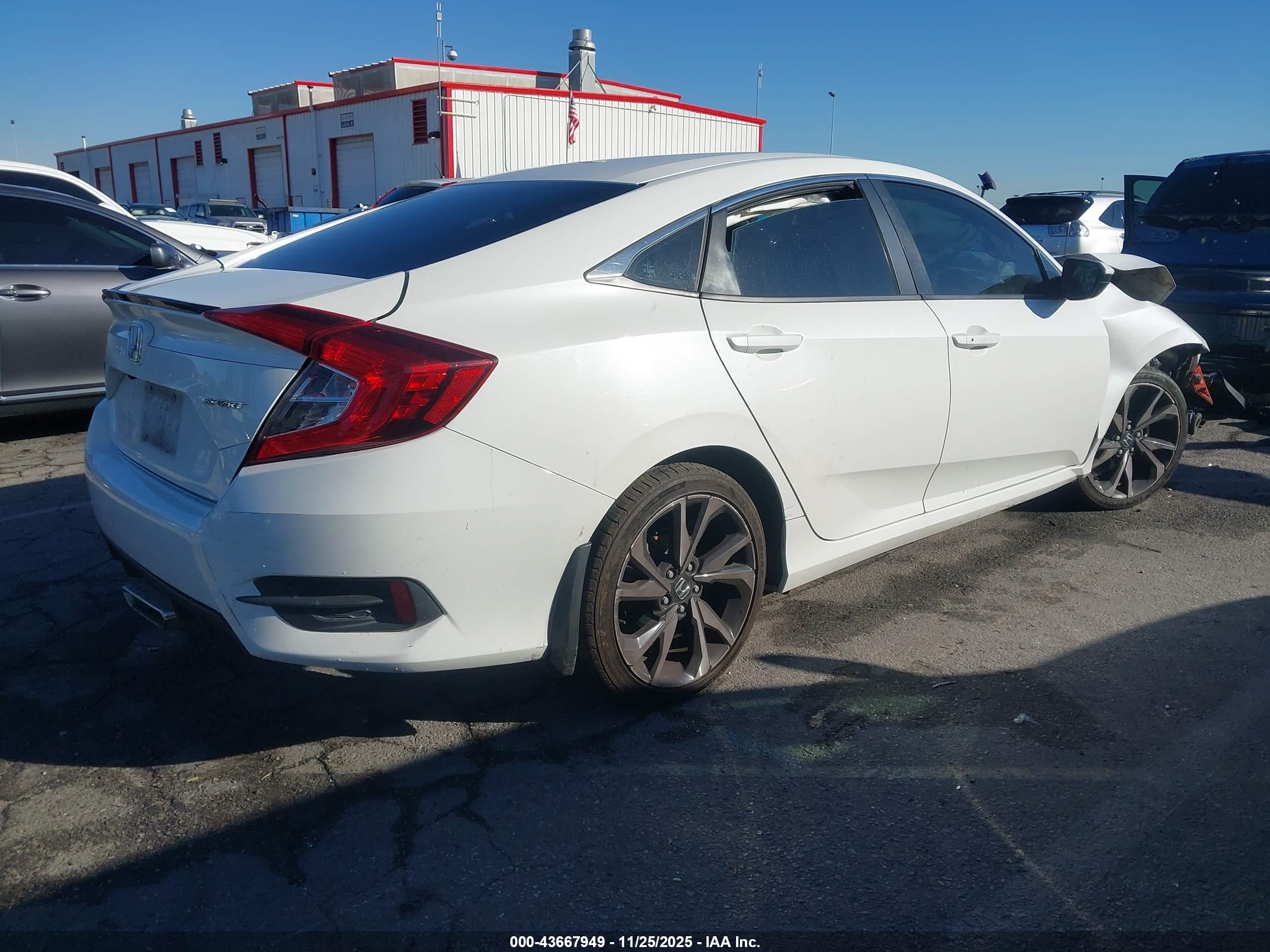 HONDA CIVIC image 4
