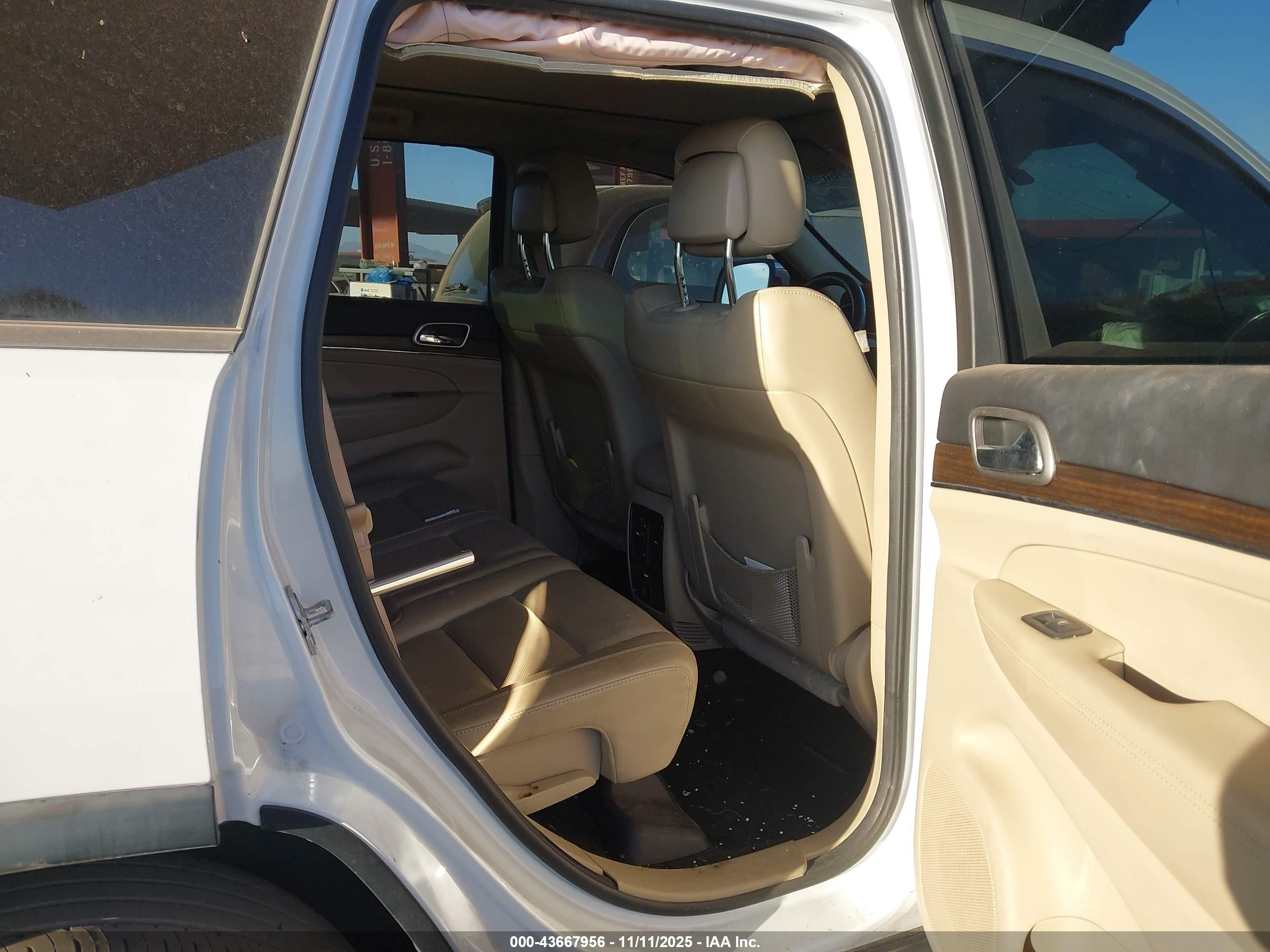 JEEP GRAND image 8