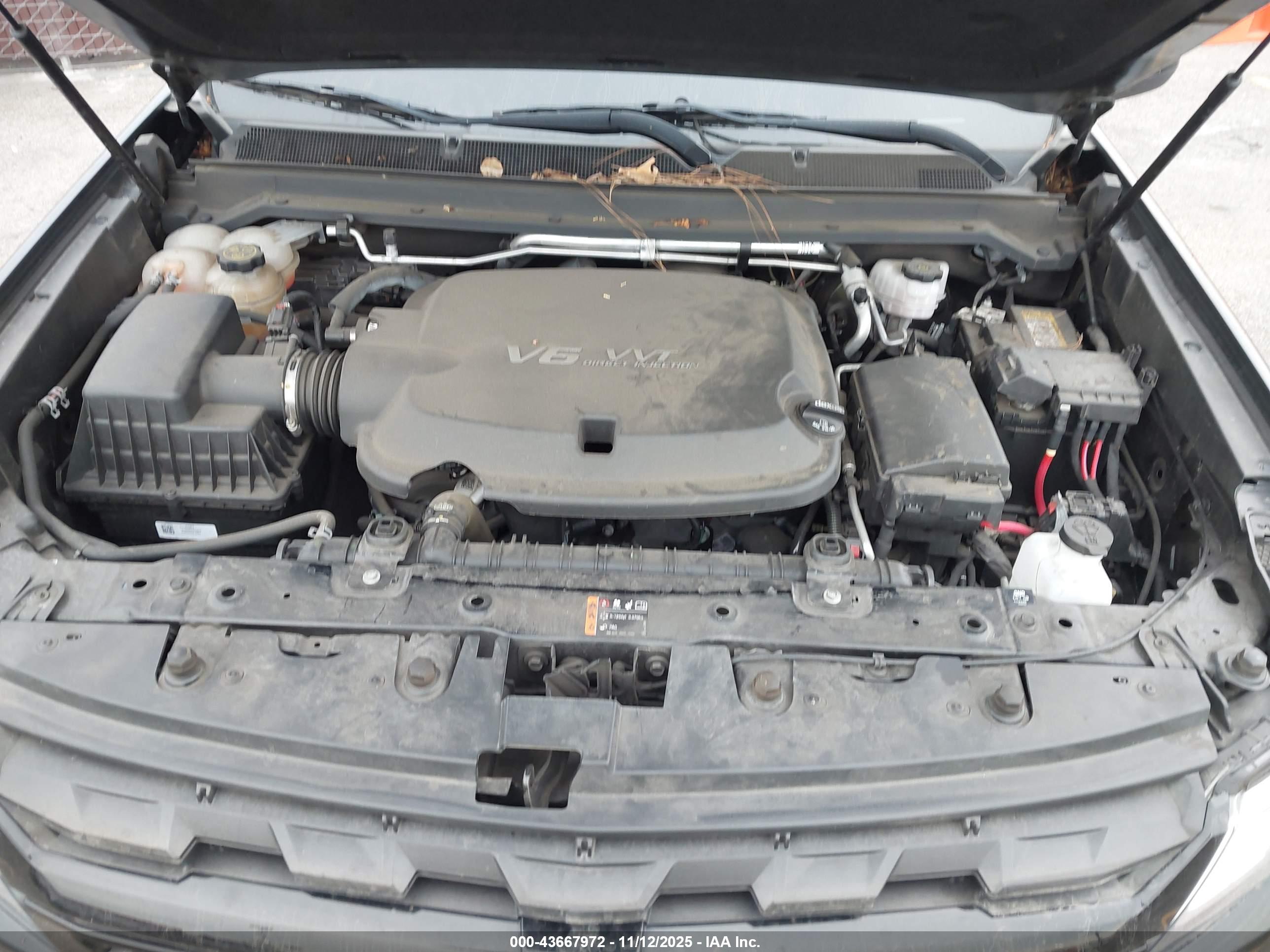 CHEVROLET COLORADO image 10