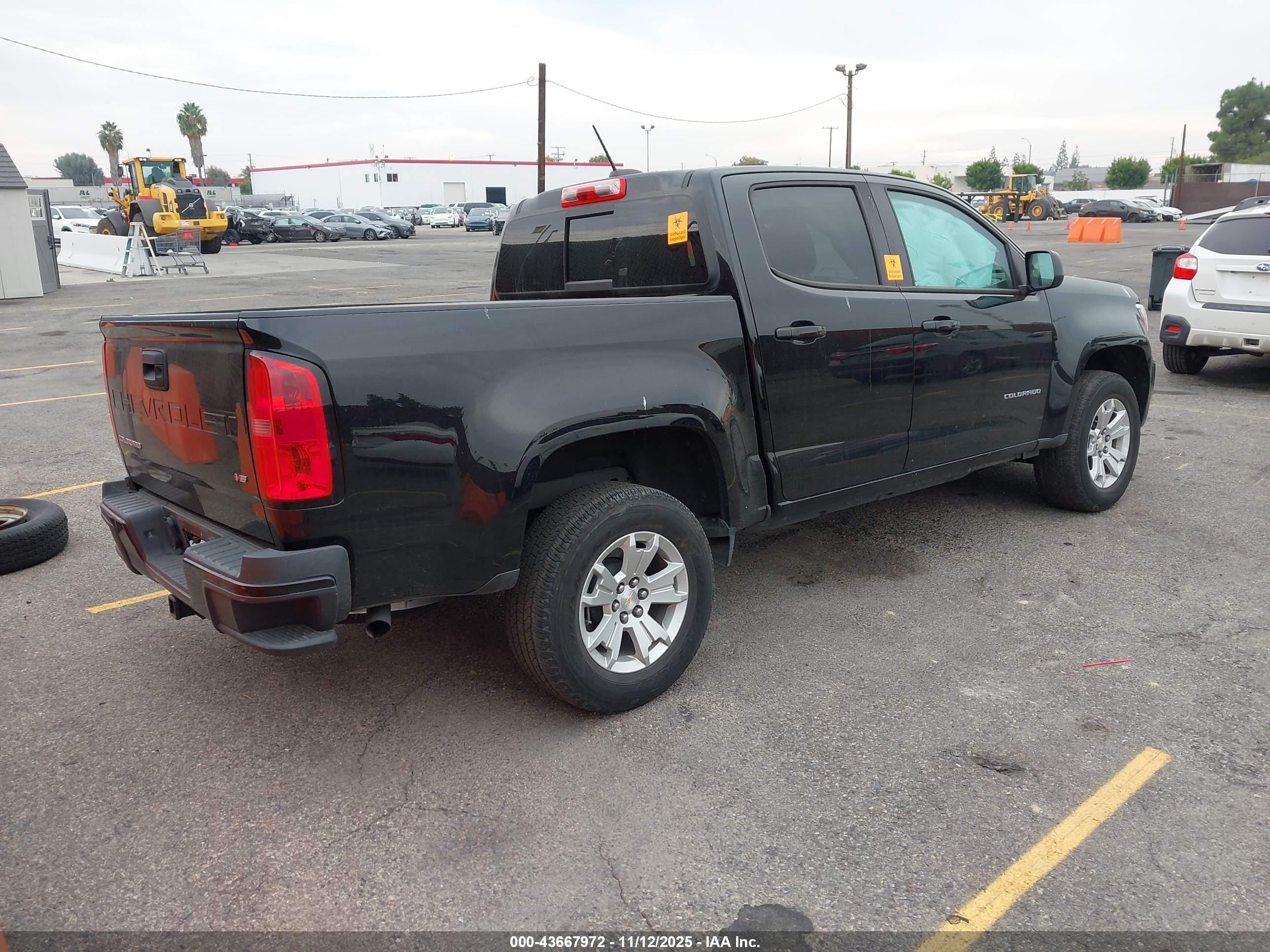 CHEVROLET COLORADO image 4