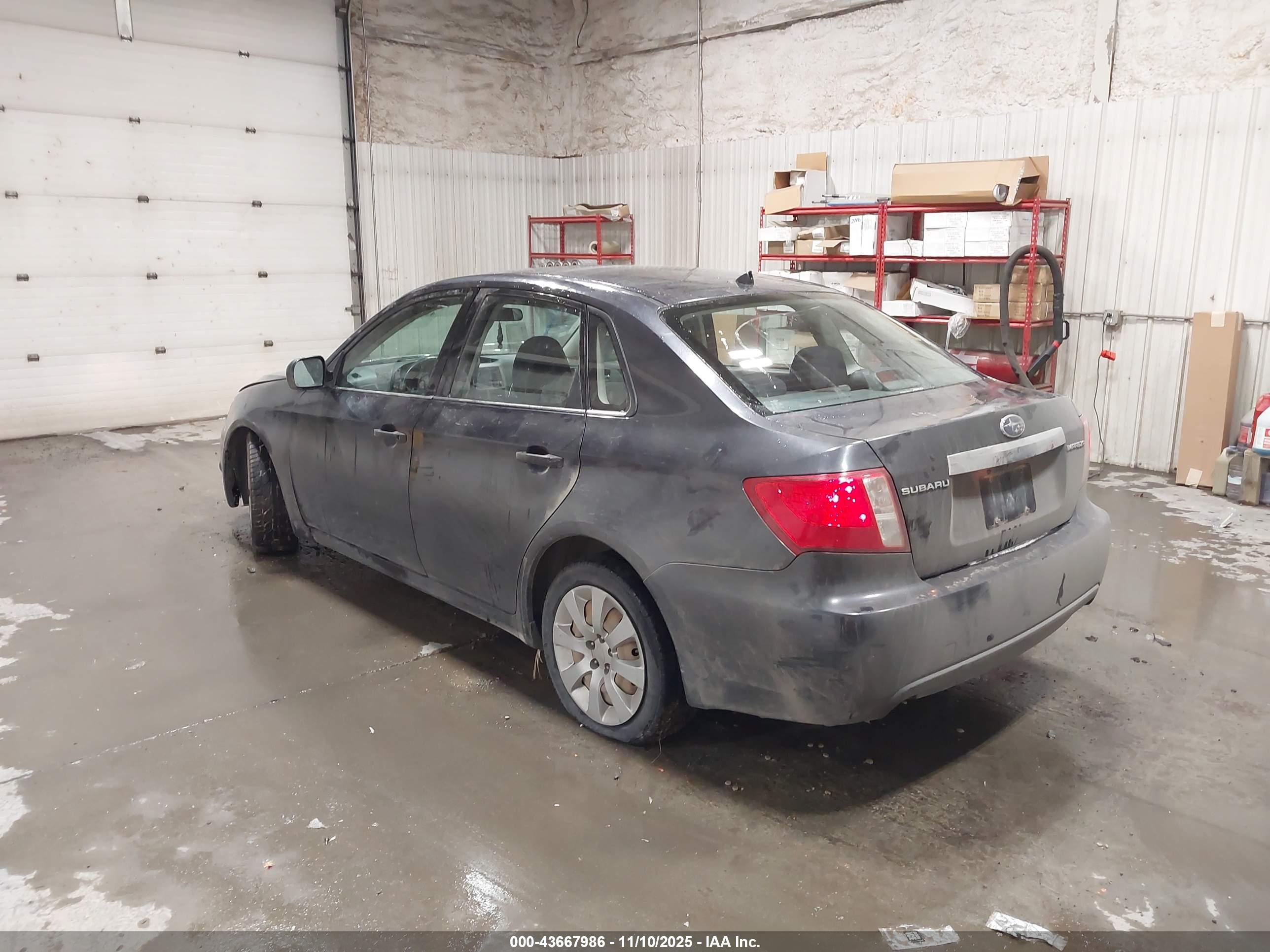 SUBARU IMPREZA image 3