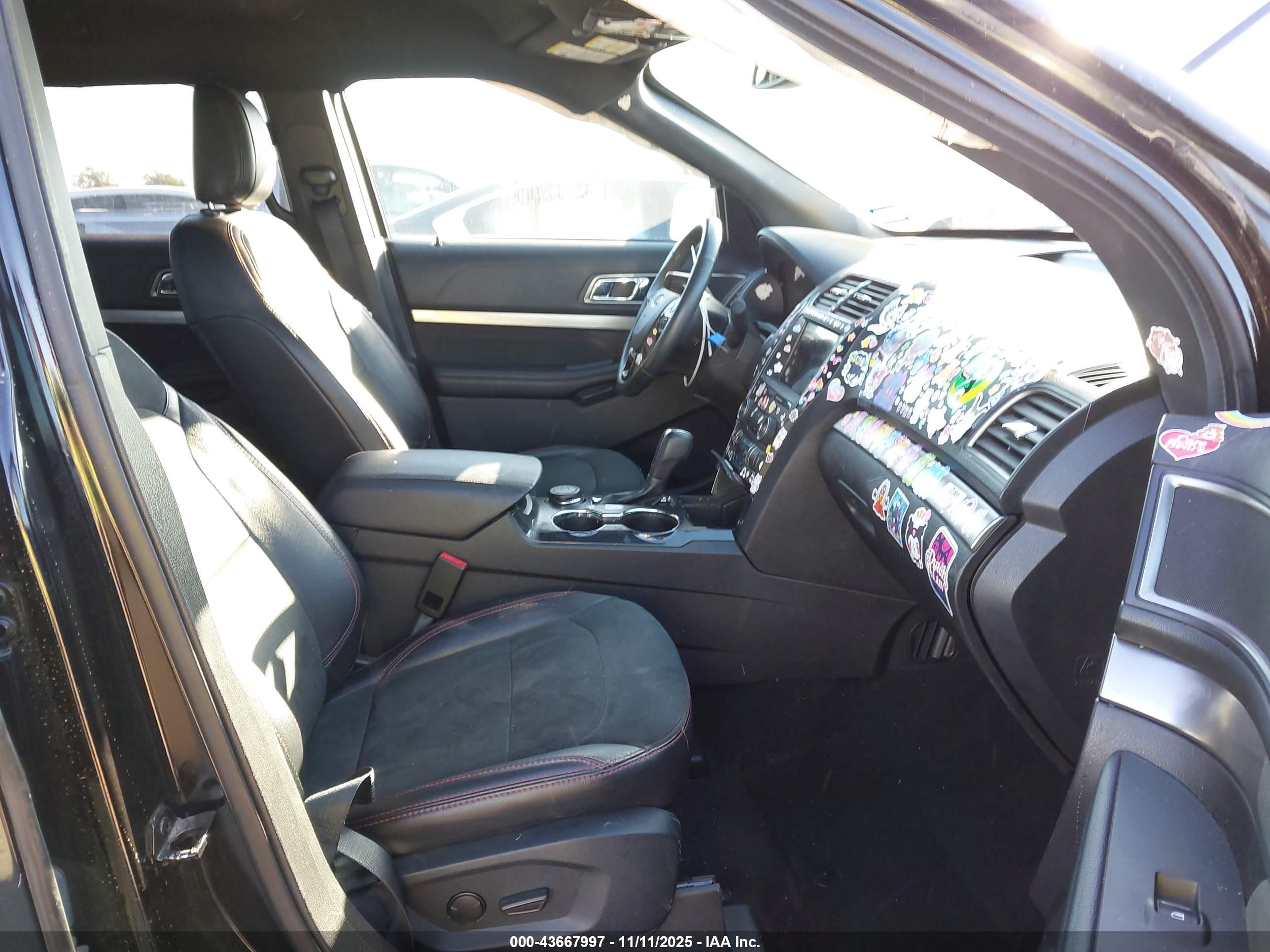 FORD EXPLORER image 5