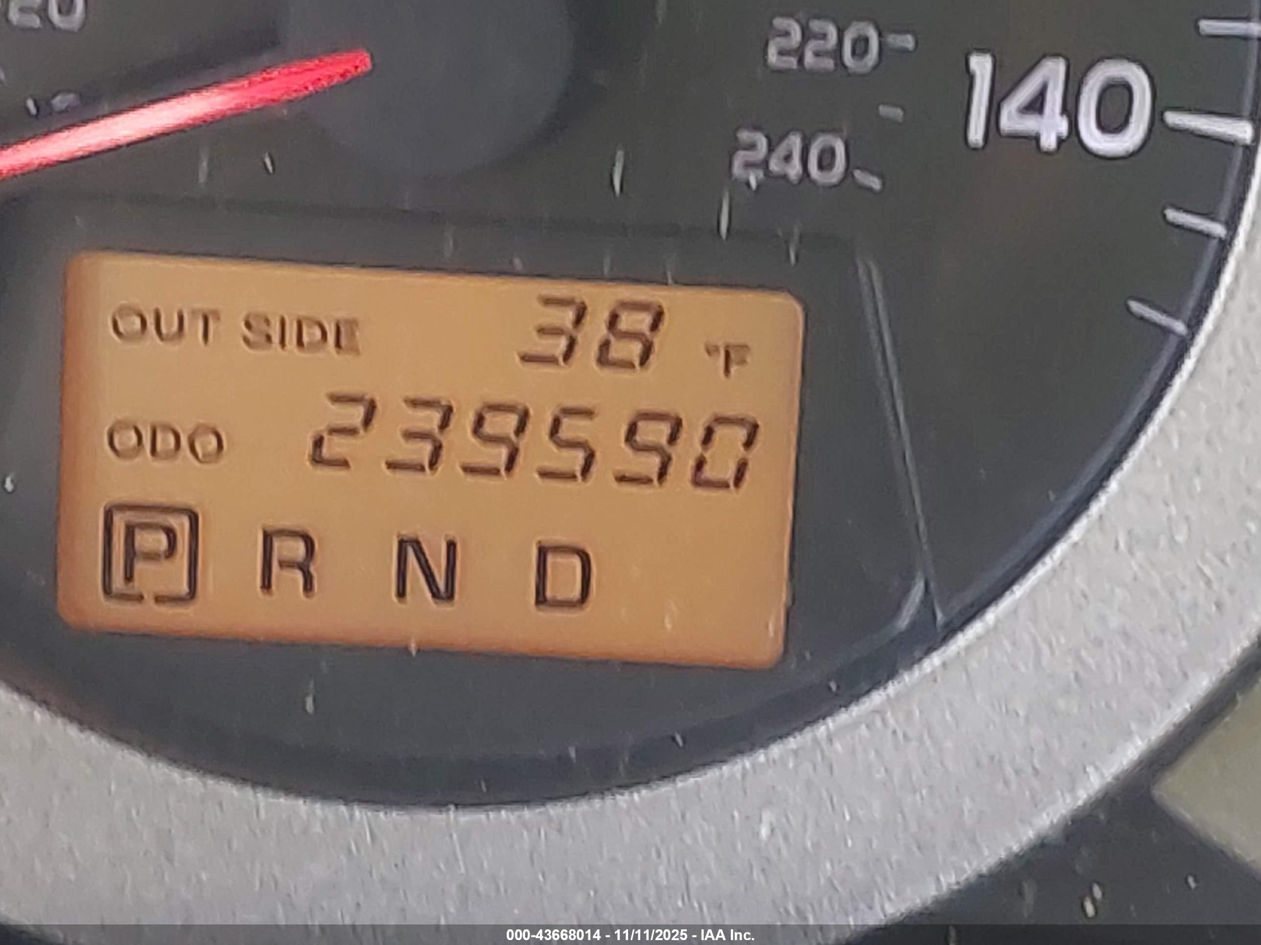 TOYOTA RAV4 image 7