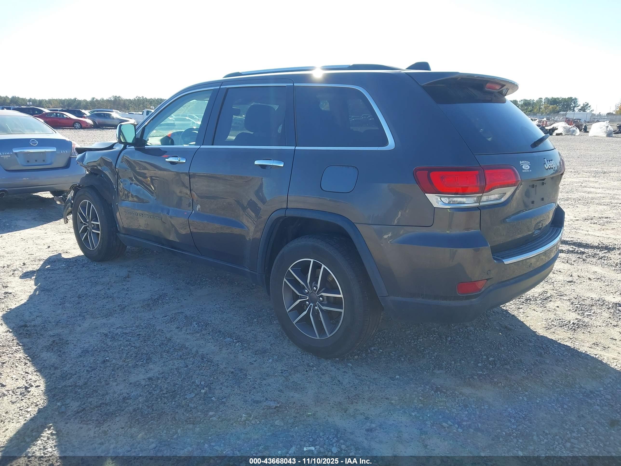 JEEP GRAND image 3