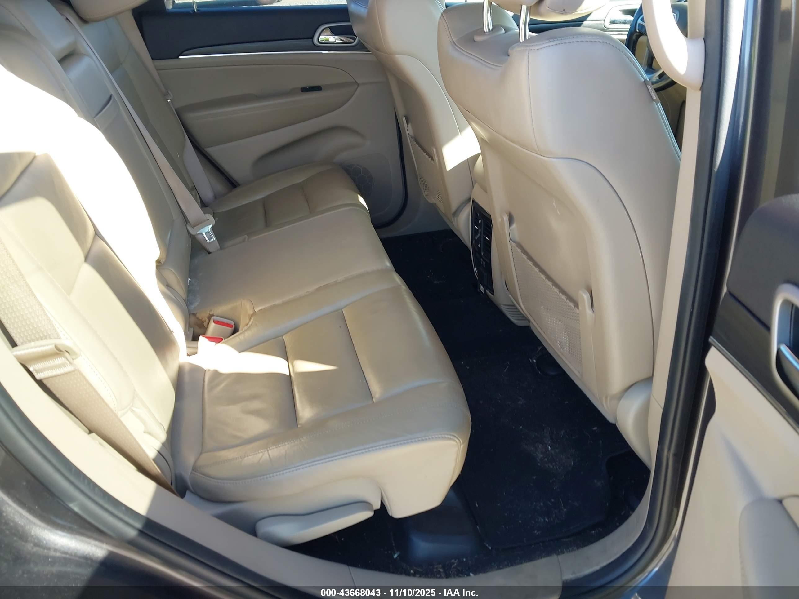 JEEP GRAND image 8