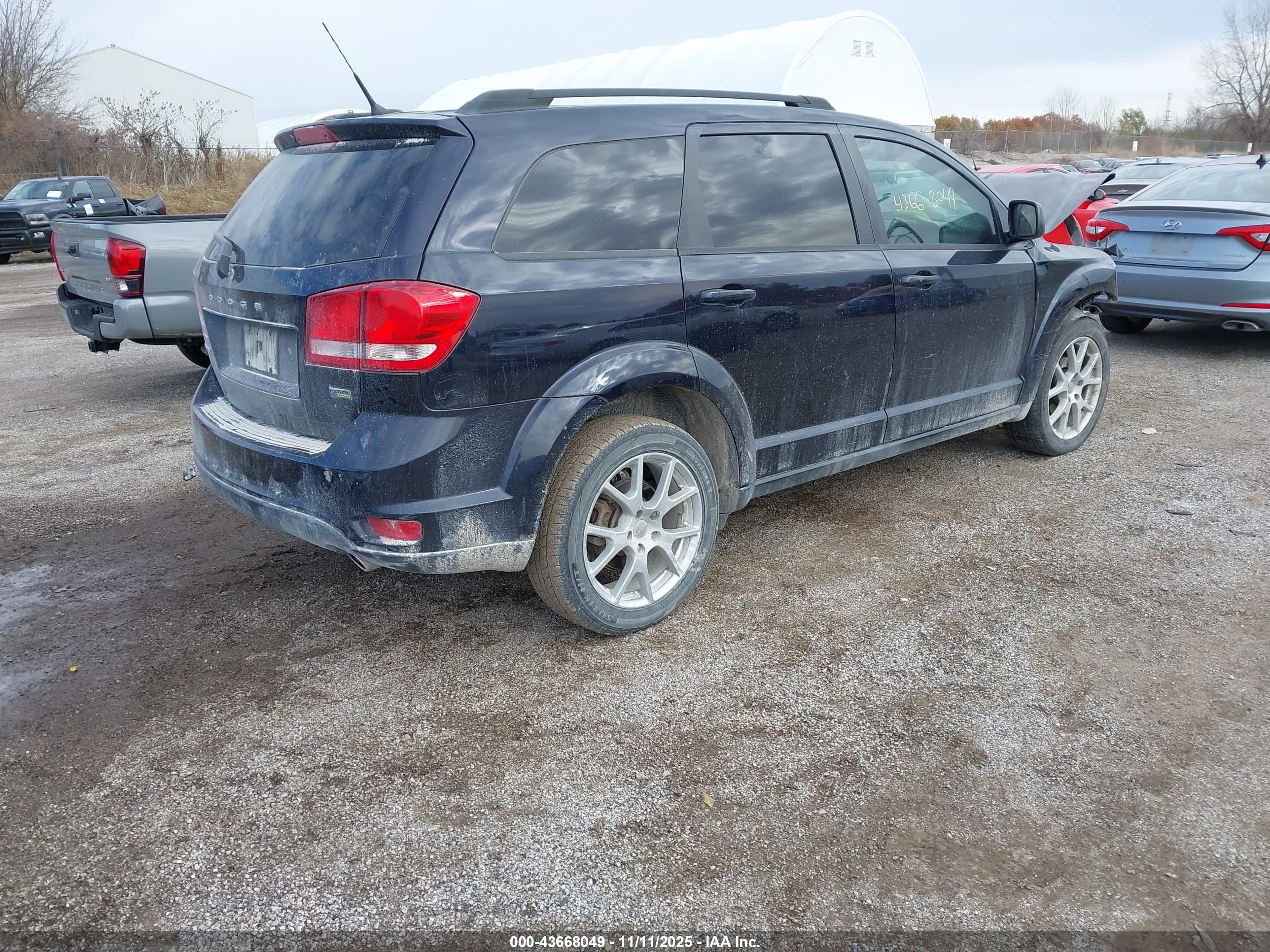DODGE JOURNEY image 4