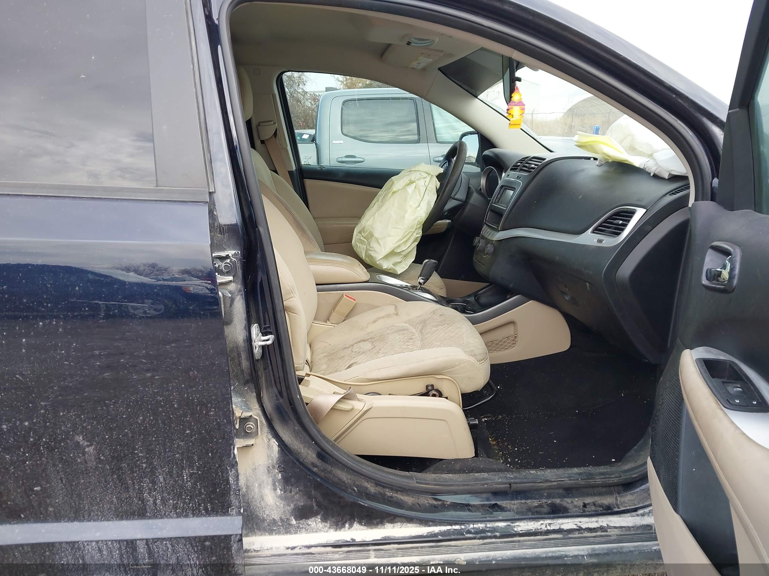 DODGE JOURNEY image 5