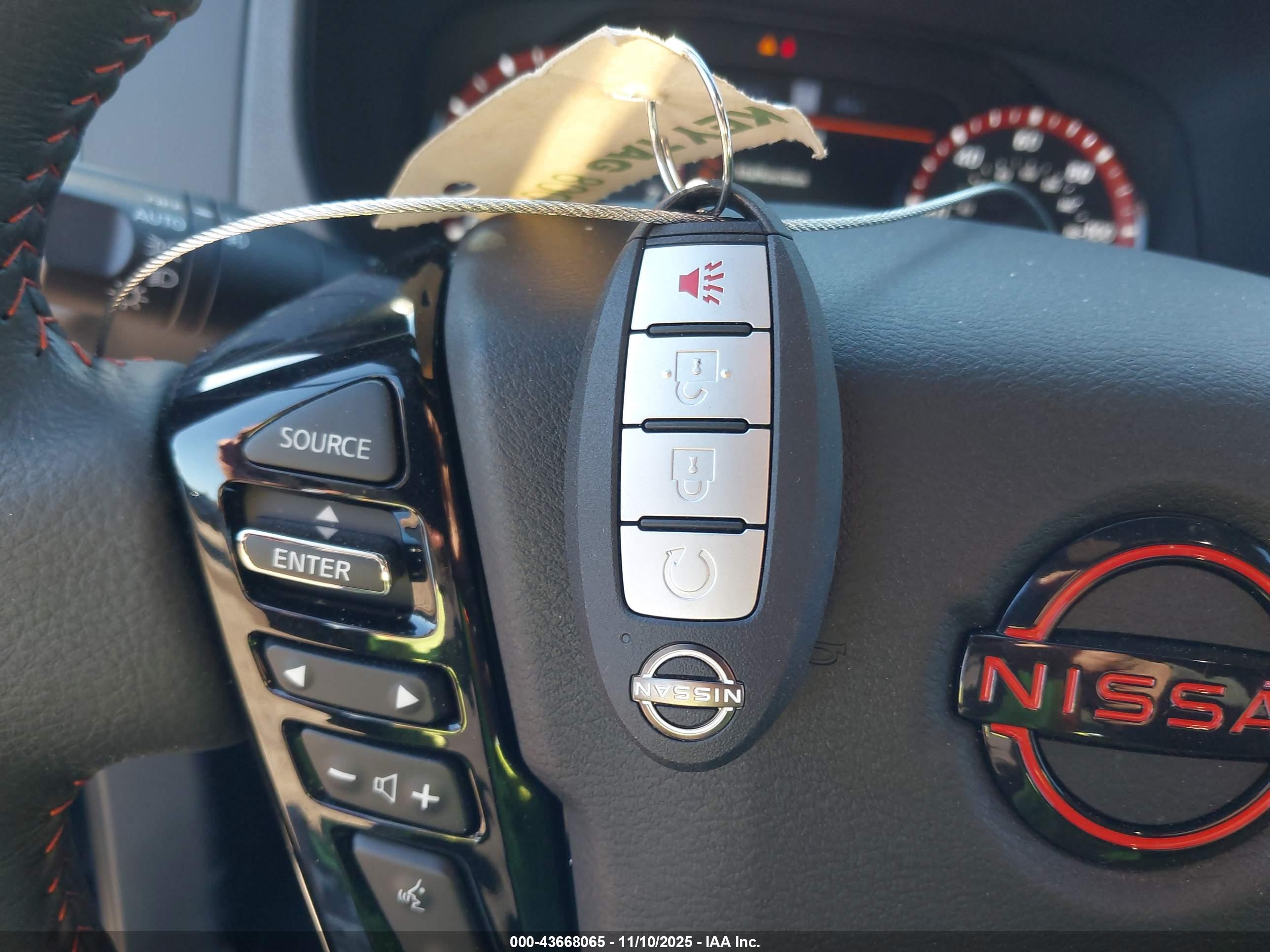 NISSAN FRONTIER image 11