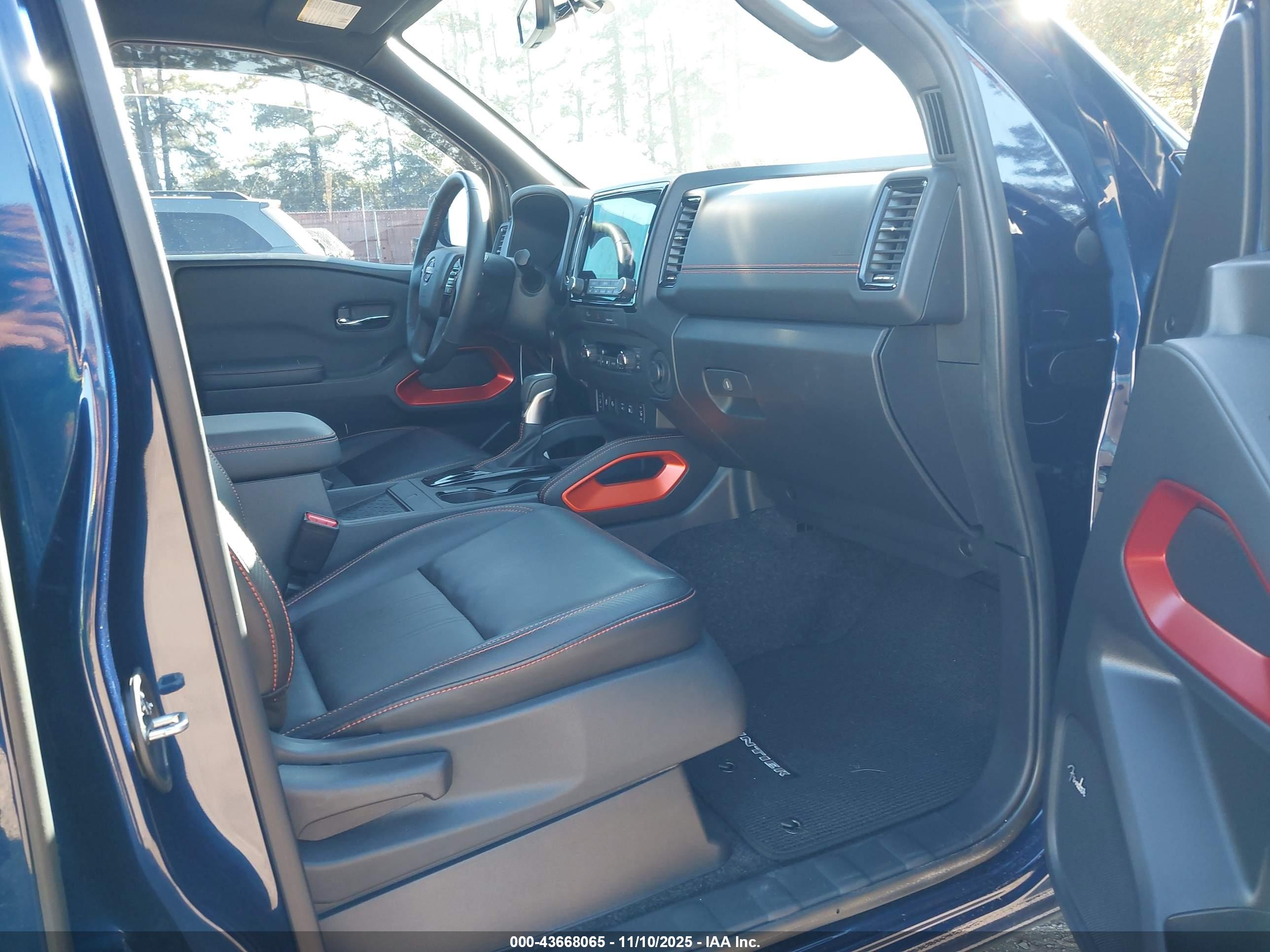 NISSAN FRONTIER image 5