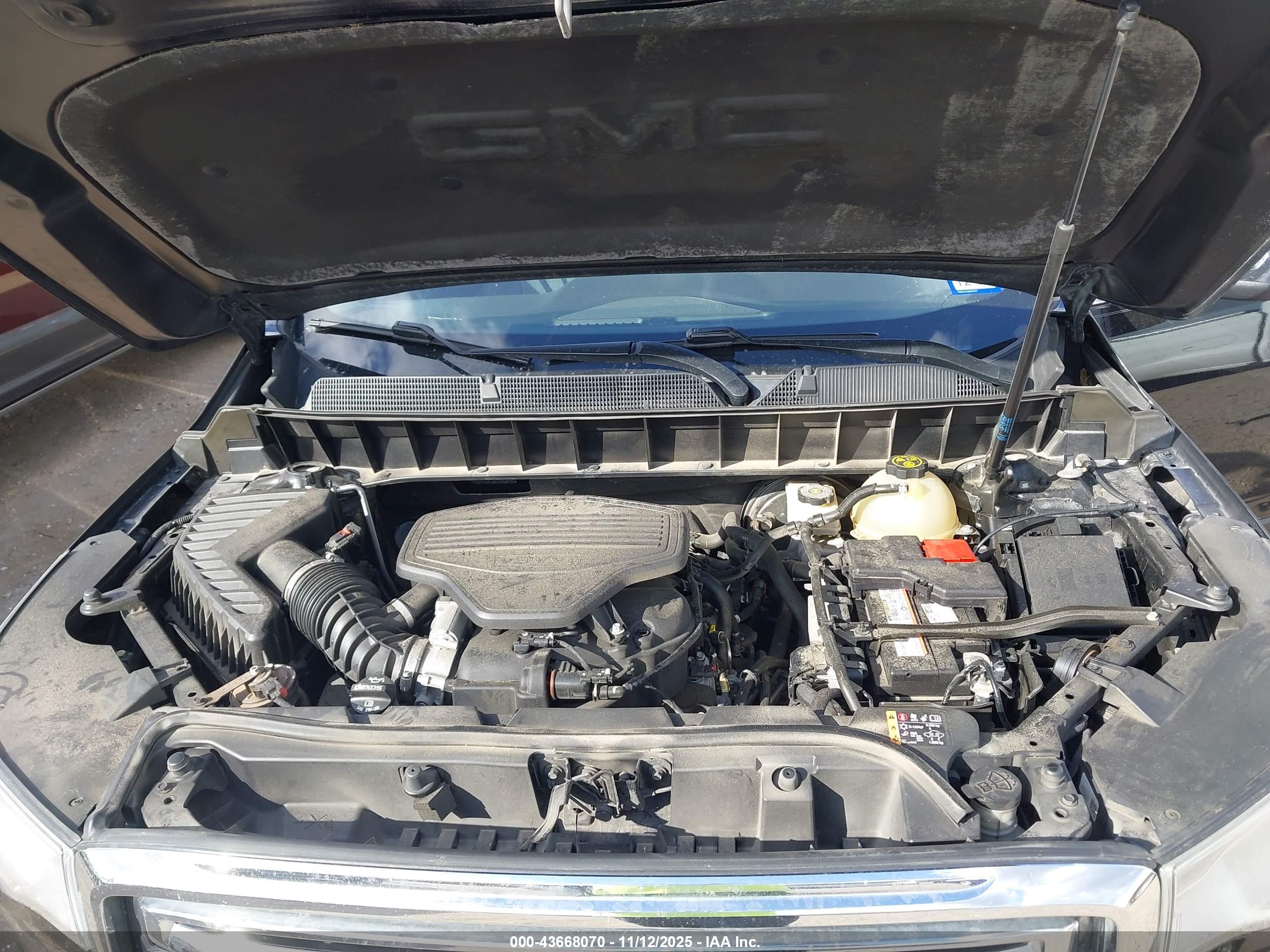 GMC ACADIA image 10