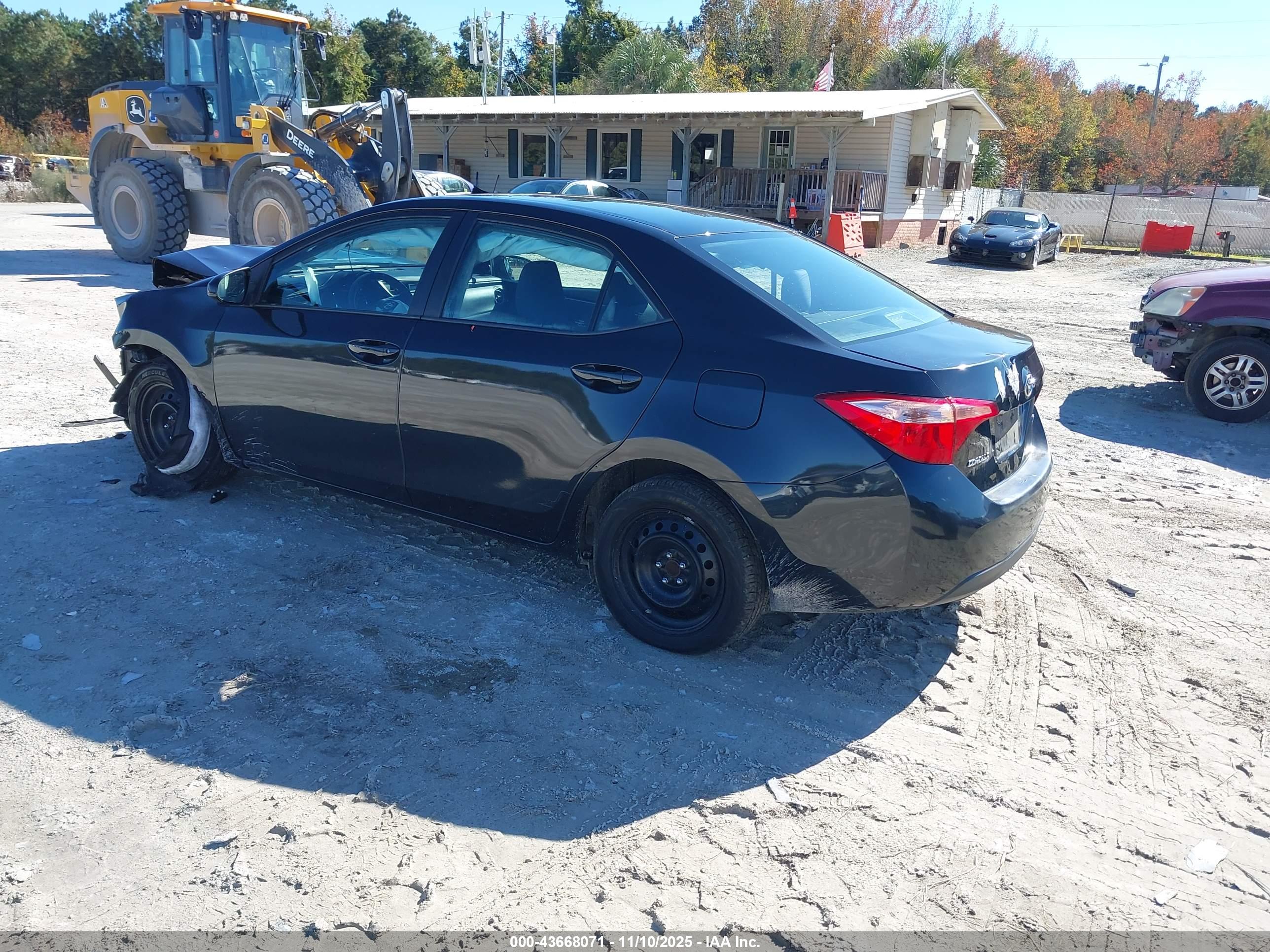 TOYOTA COROLLA image 3