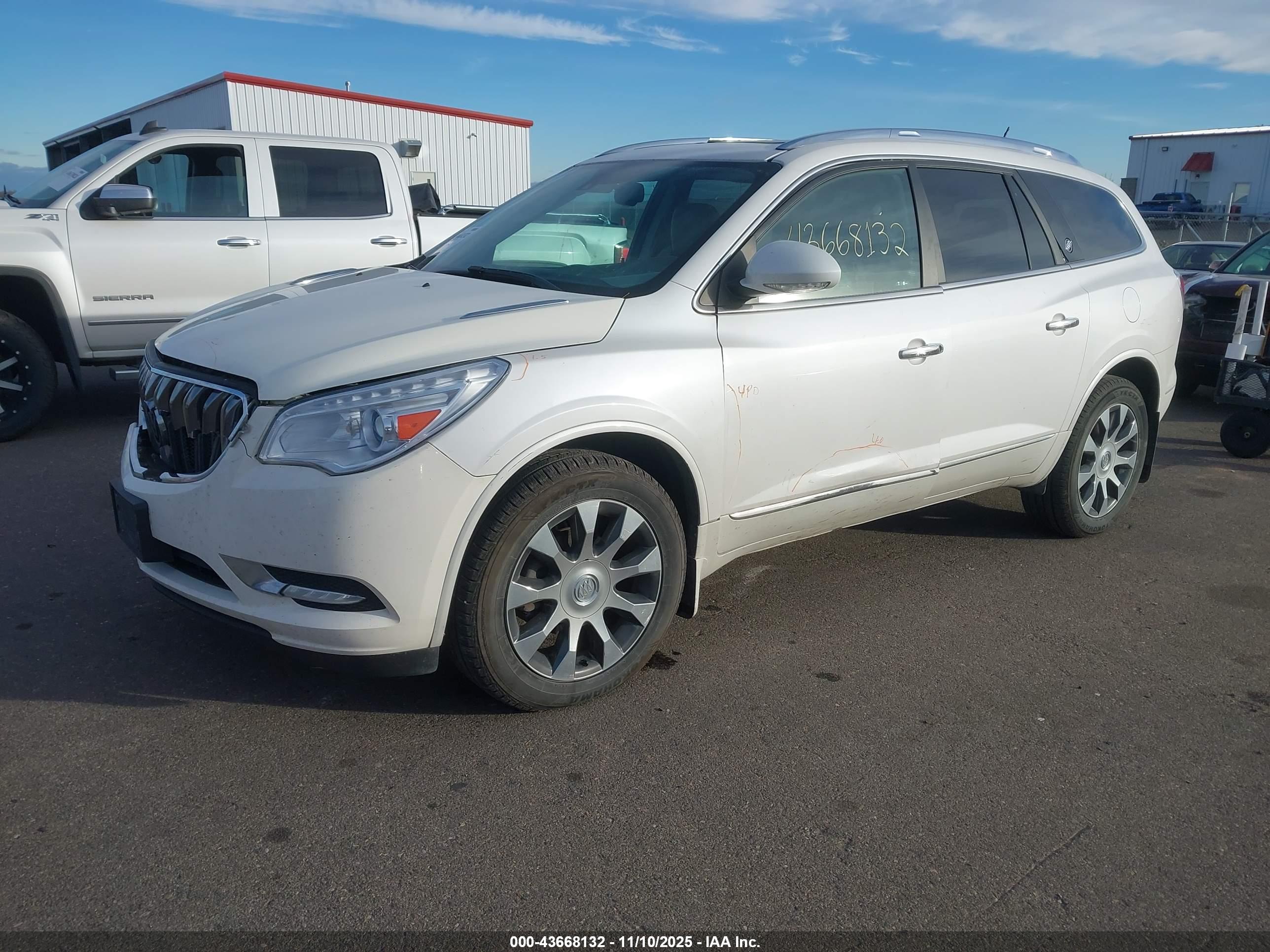 BUICK ENCLAVE image 2