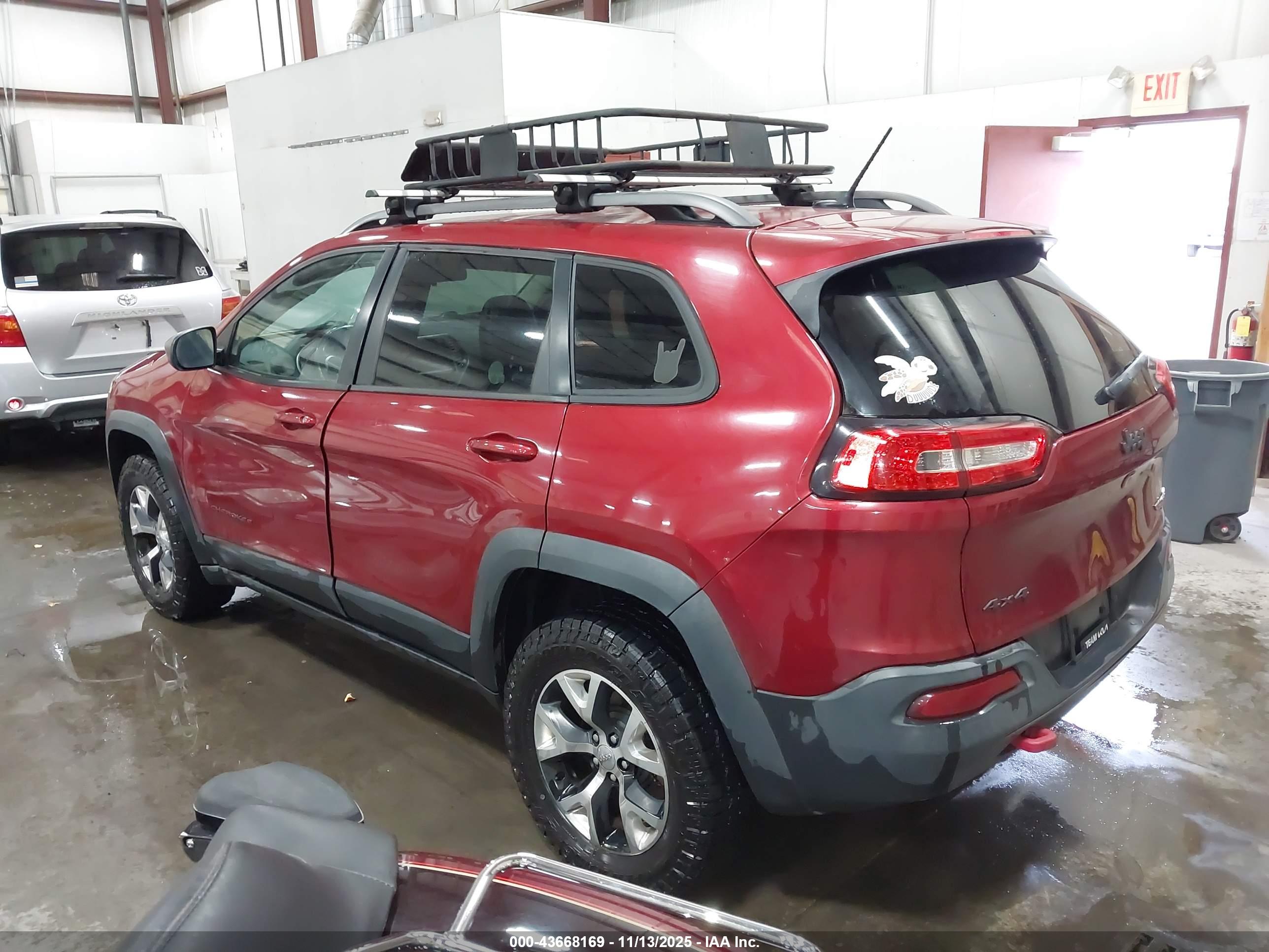 JEEP CHEROKEE image 3
