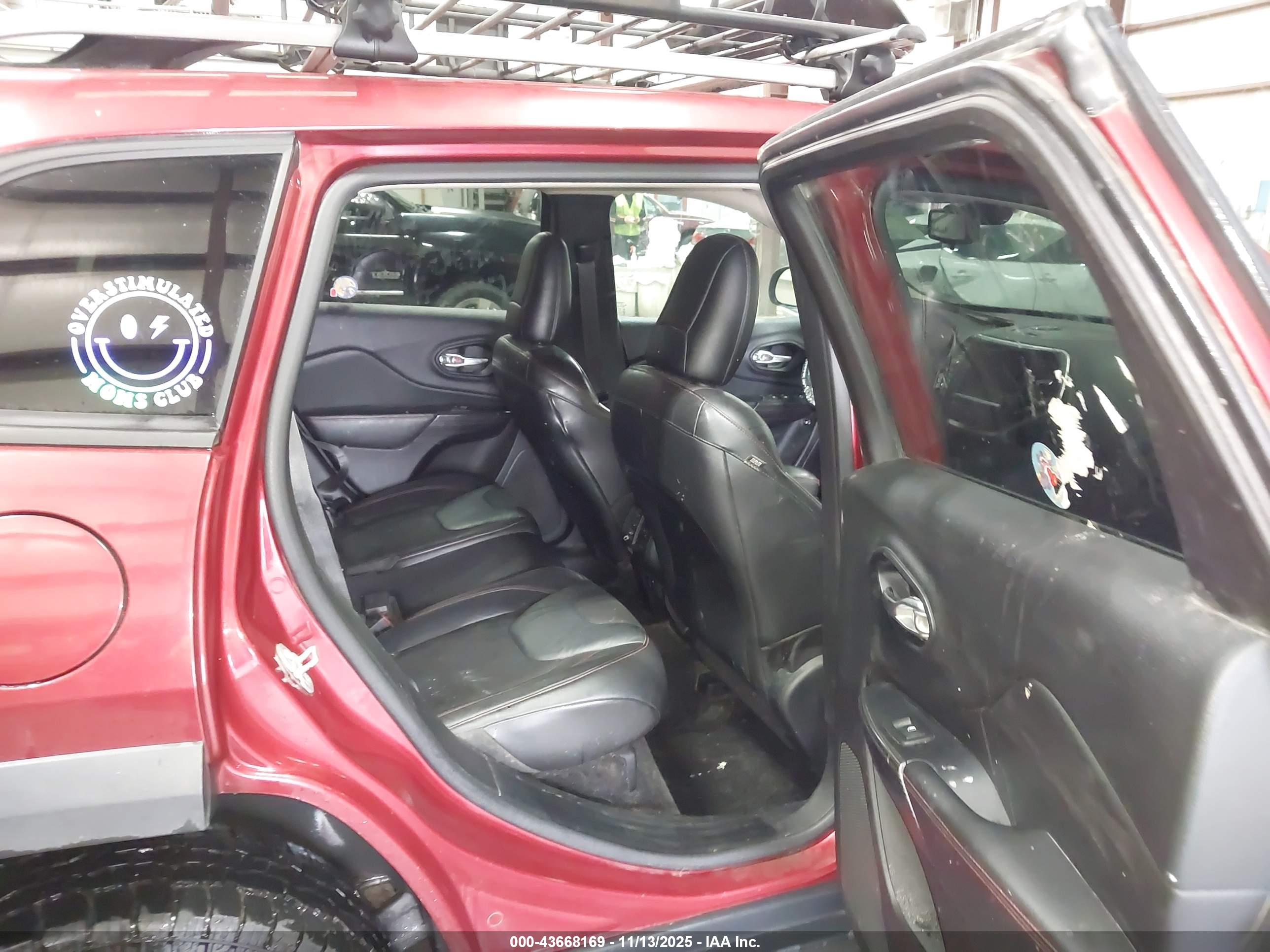 JEEP CHEROKEE image 8