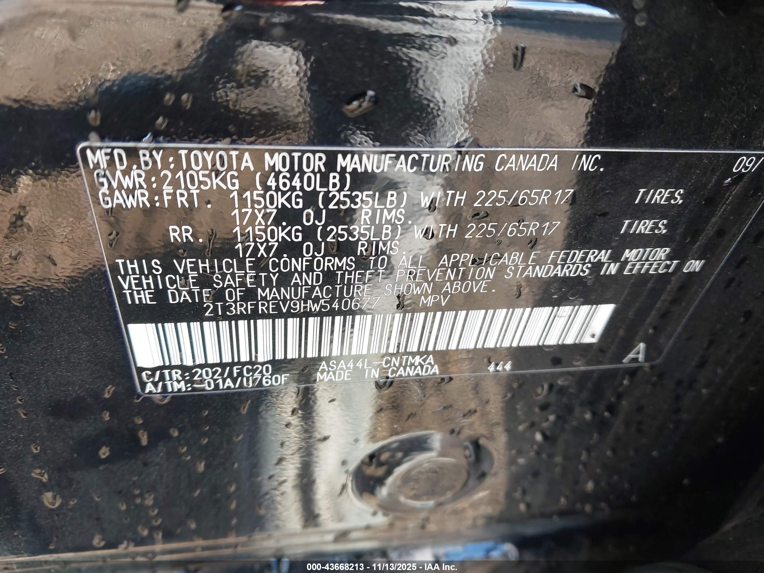 TOYOTA RAV4 image 9