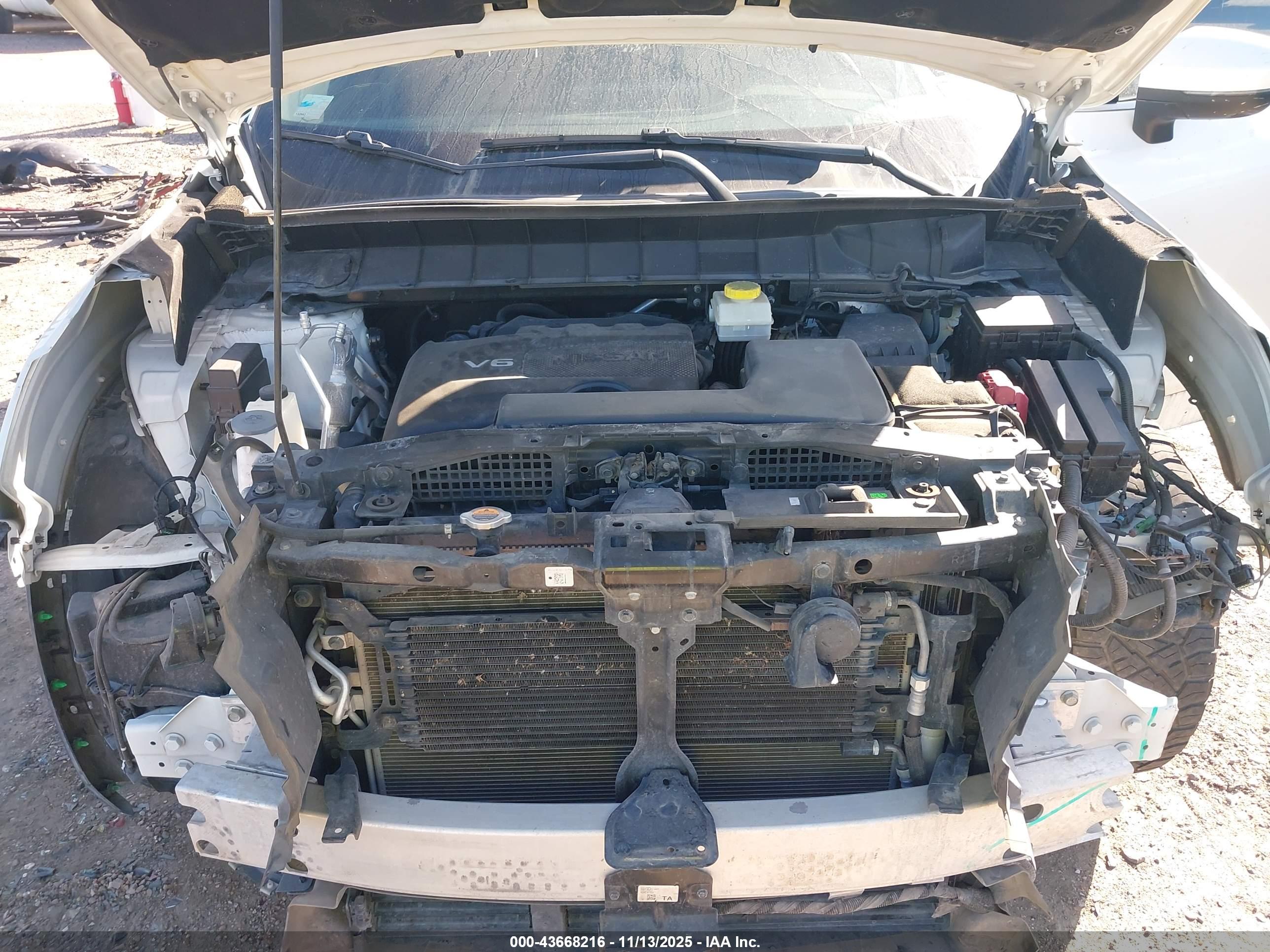 NISSAN PATHFINDER image 10