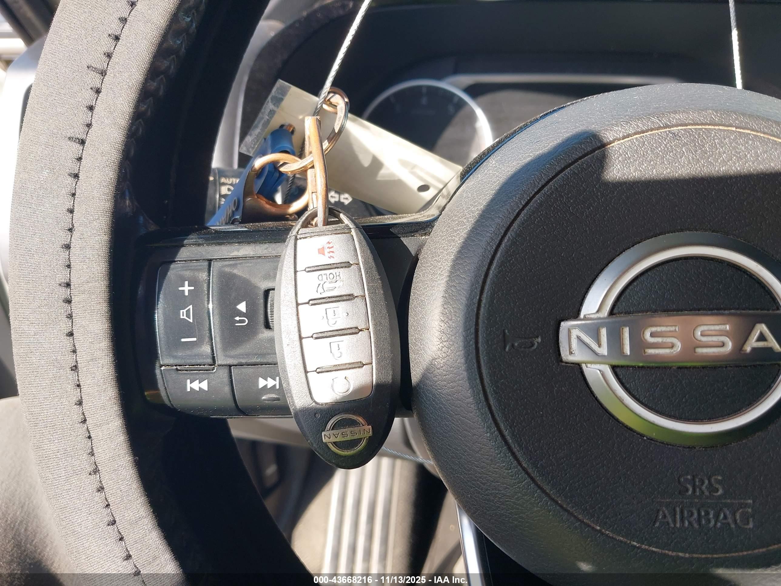 NISSAN PATHFINDER image 11