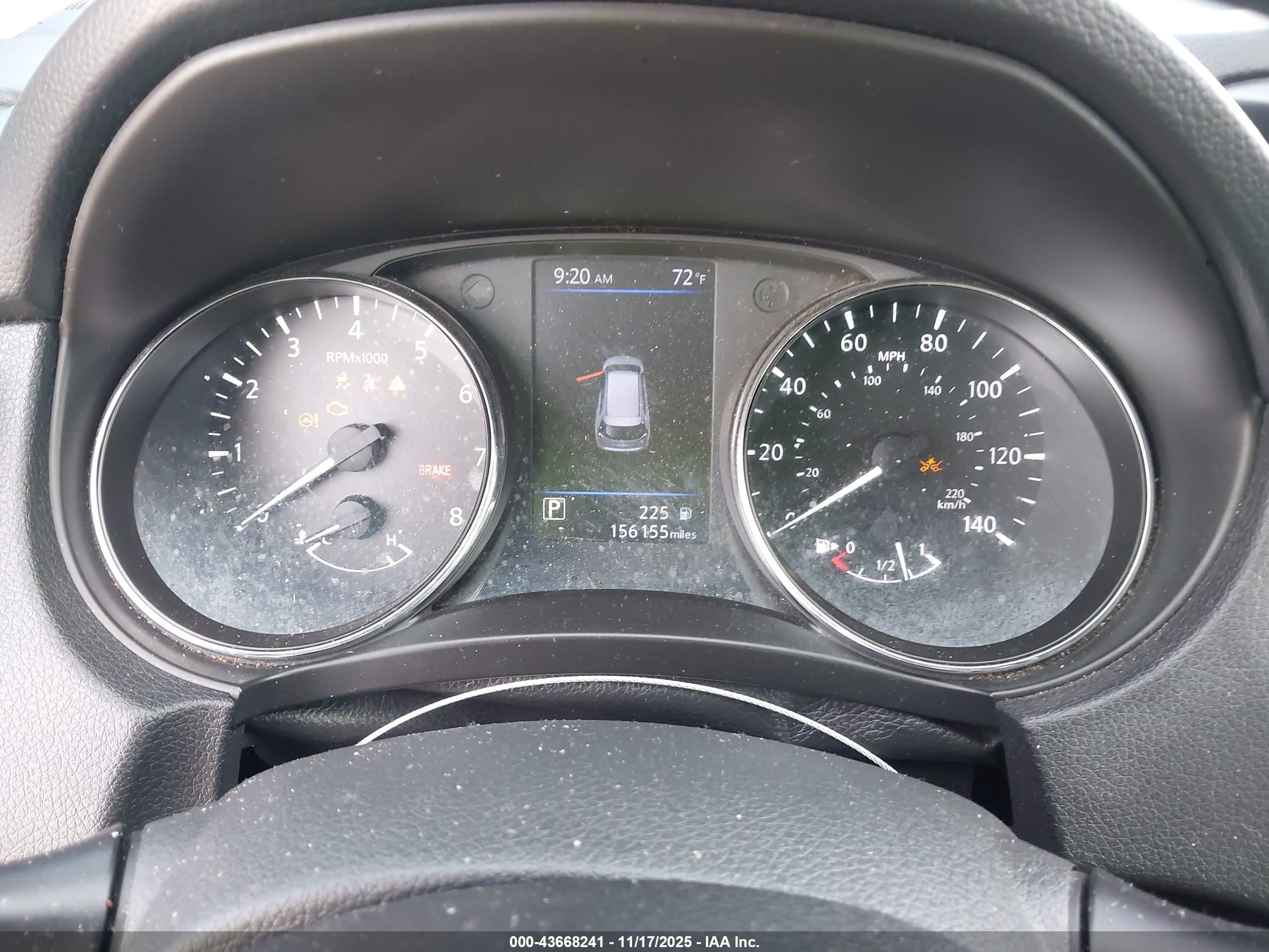 NISSAN ROGUE image 7