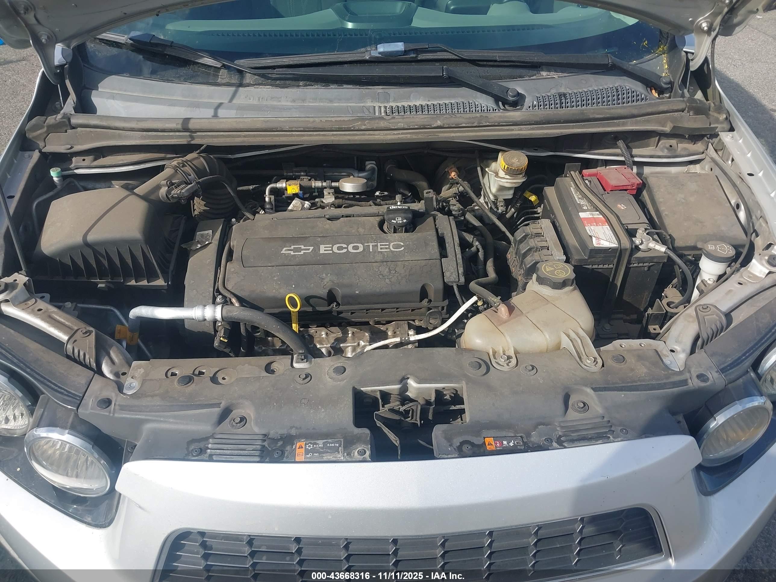 CHEVROLET SONIC image 10