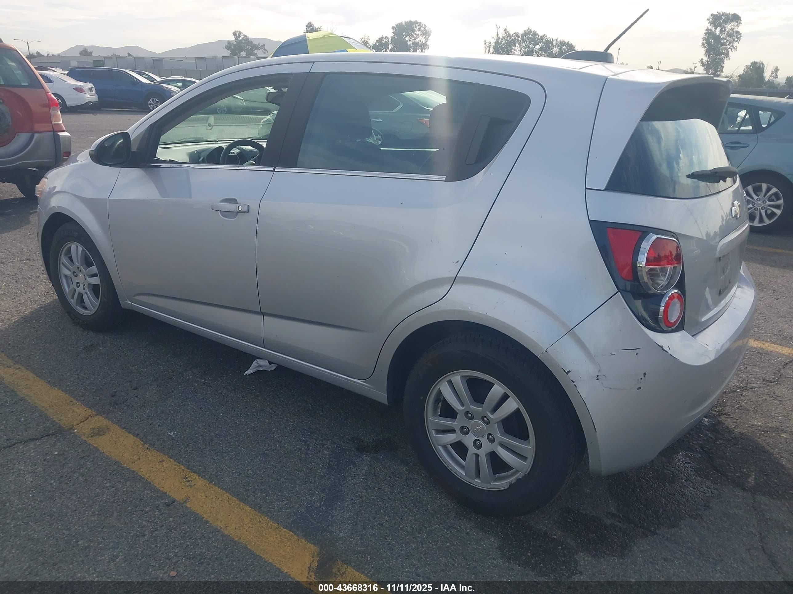 CHEVROLET SONIC image 3