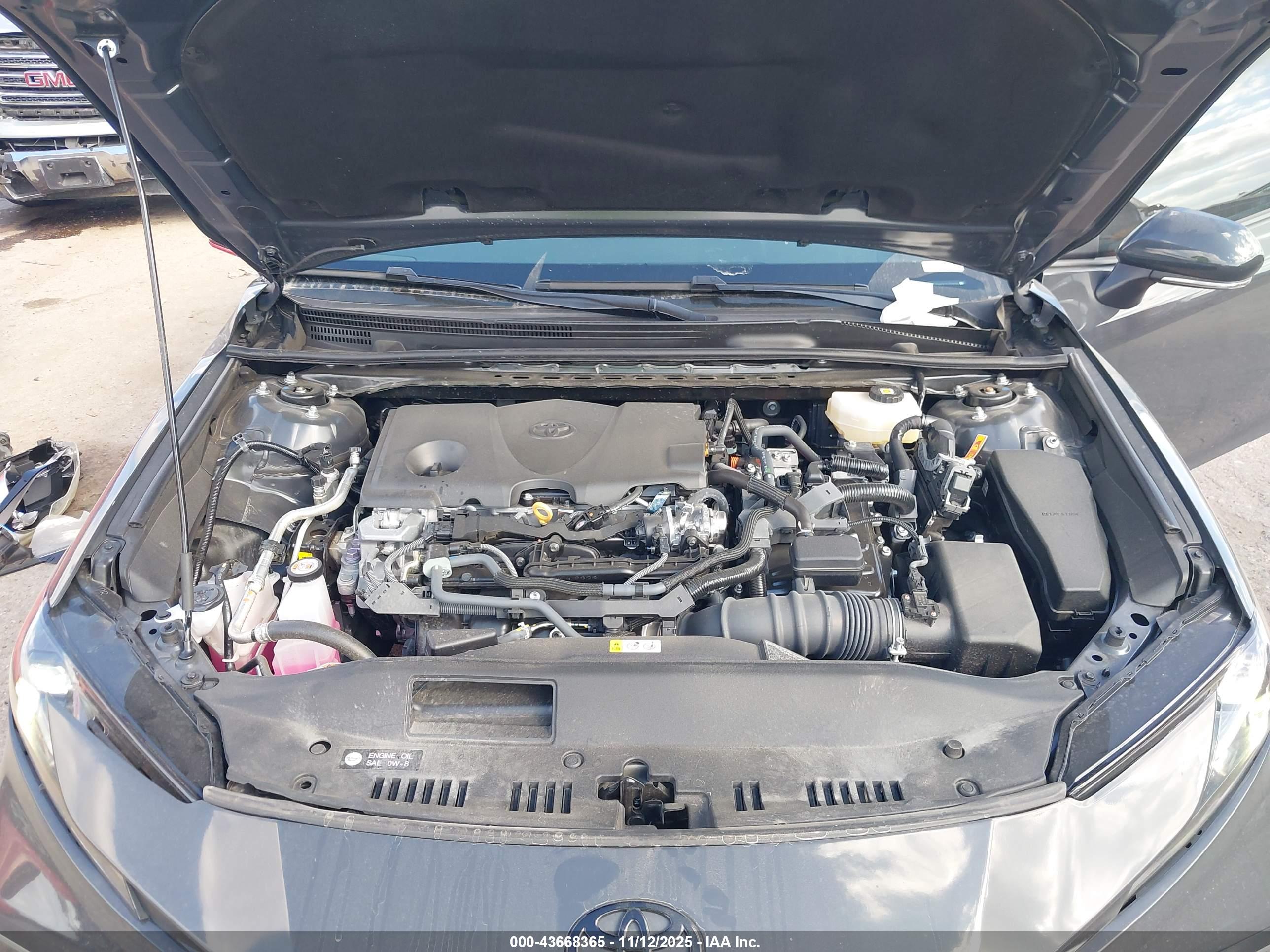 TOYOTA CAMRY image 10