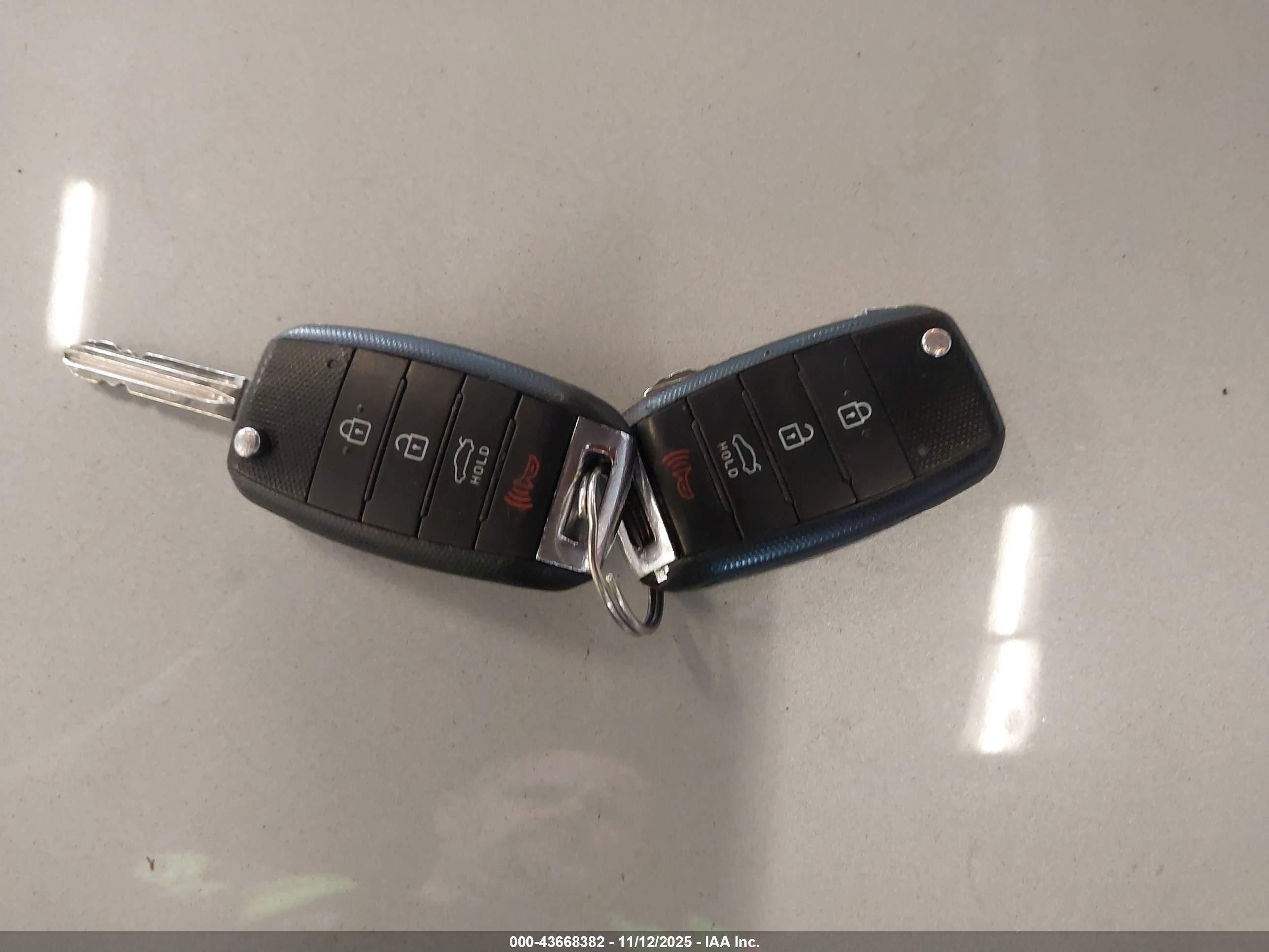 KIA FORTE image 11