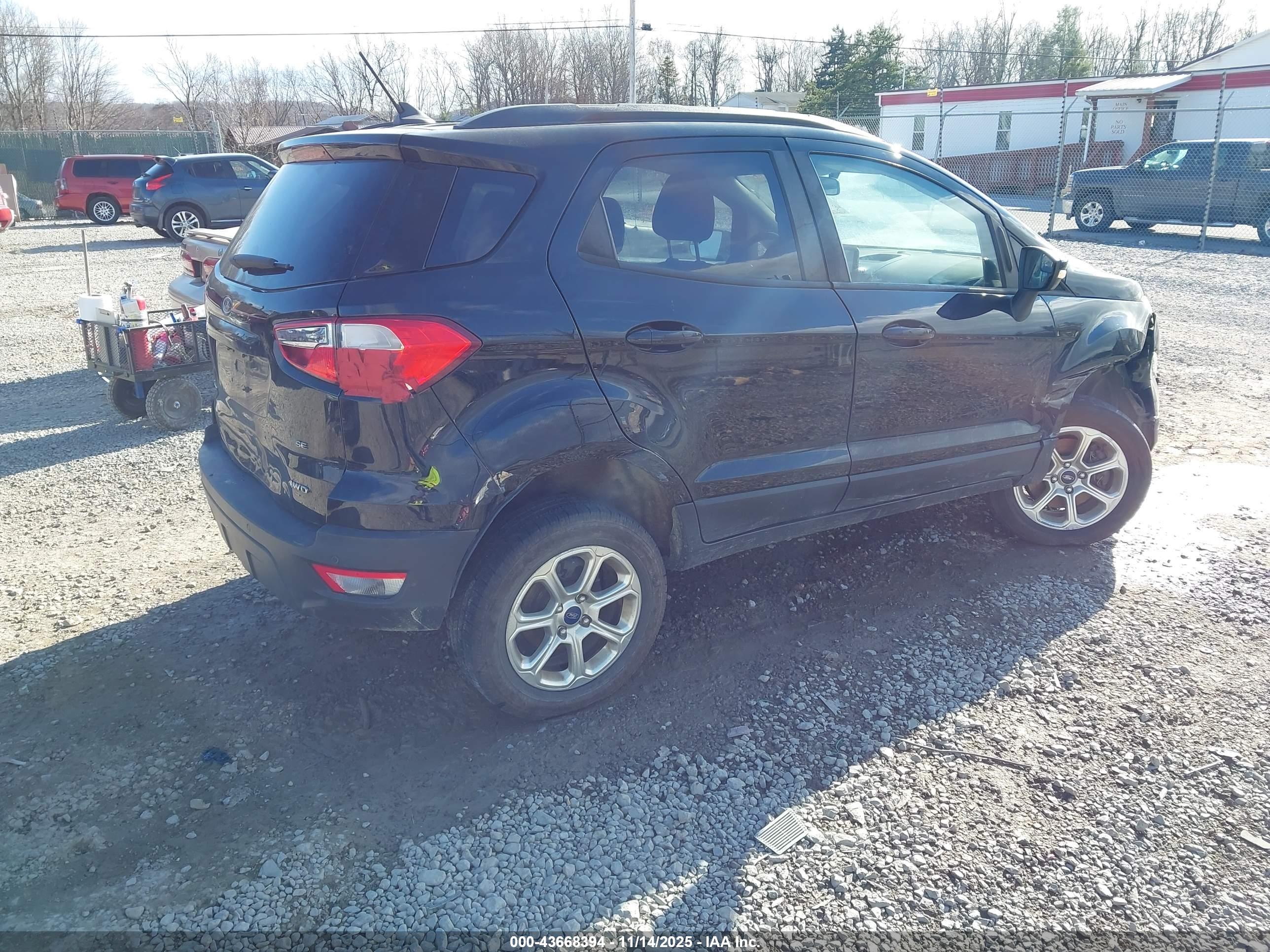 FORD ECOSPORT image 4